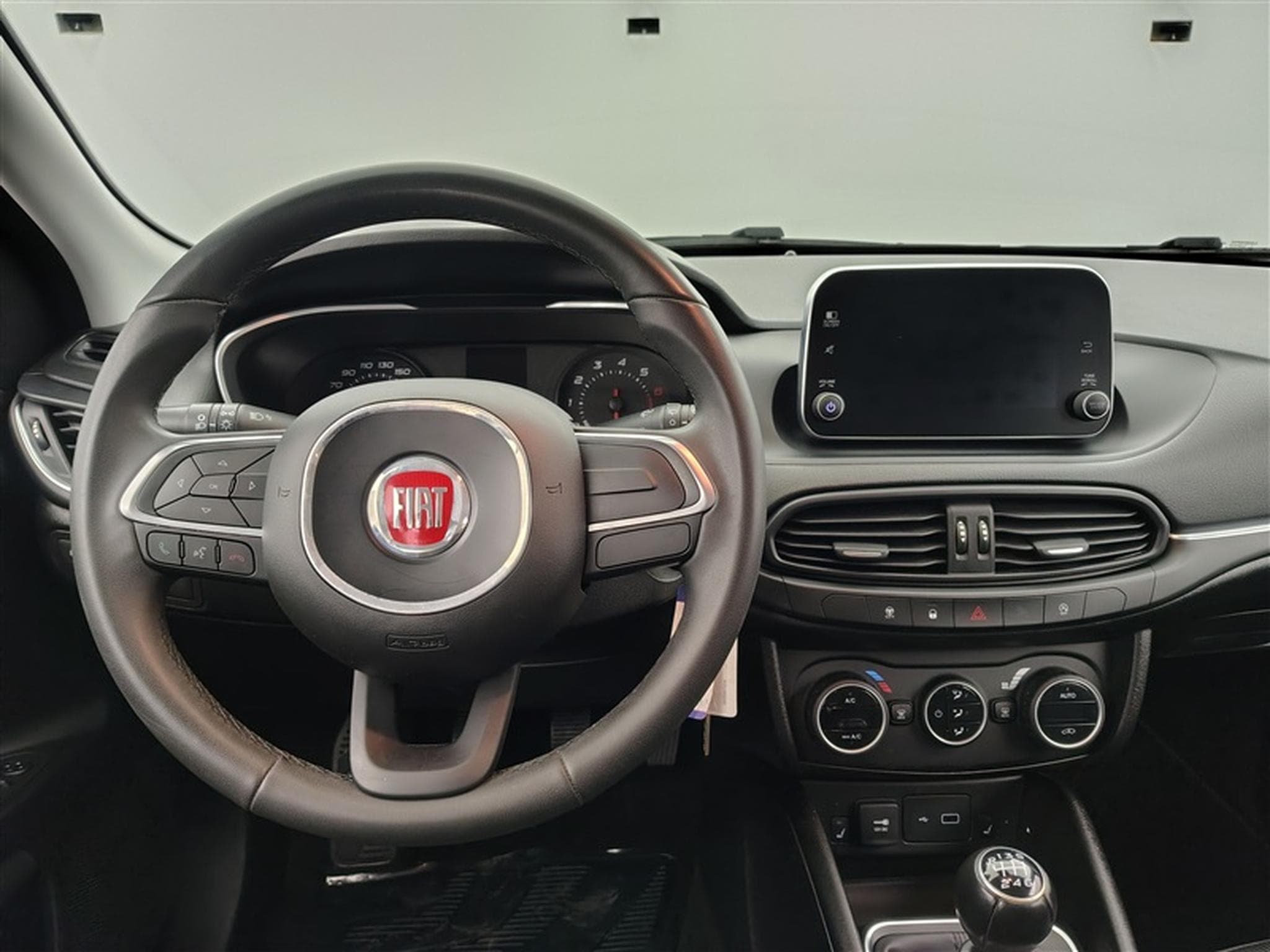 Fiat Tipo SW 1.4 Turbo Mirror S&S (EU6d-TEMP) (2019) - Photo 9