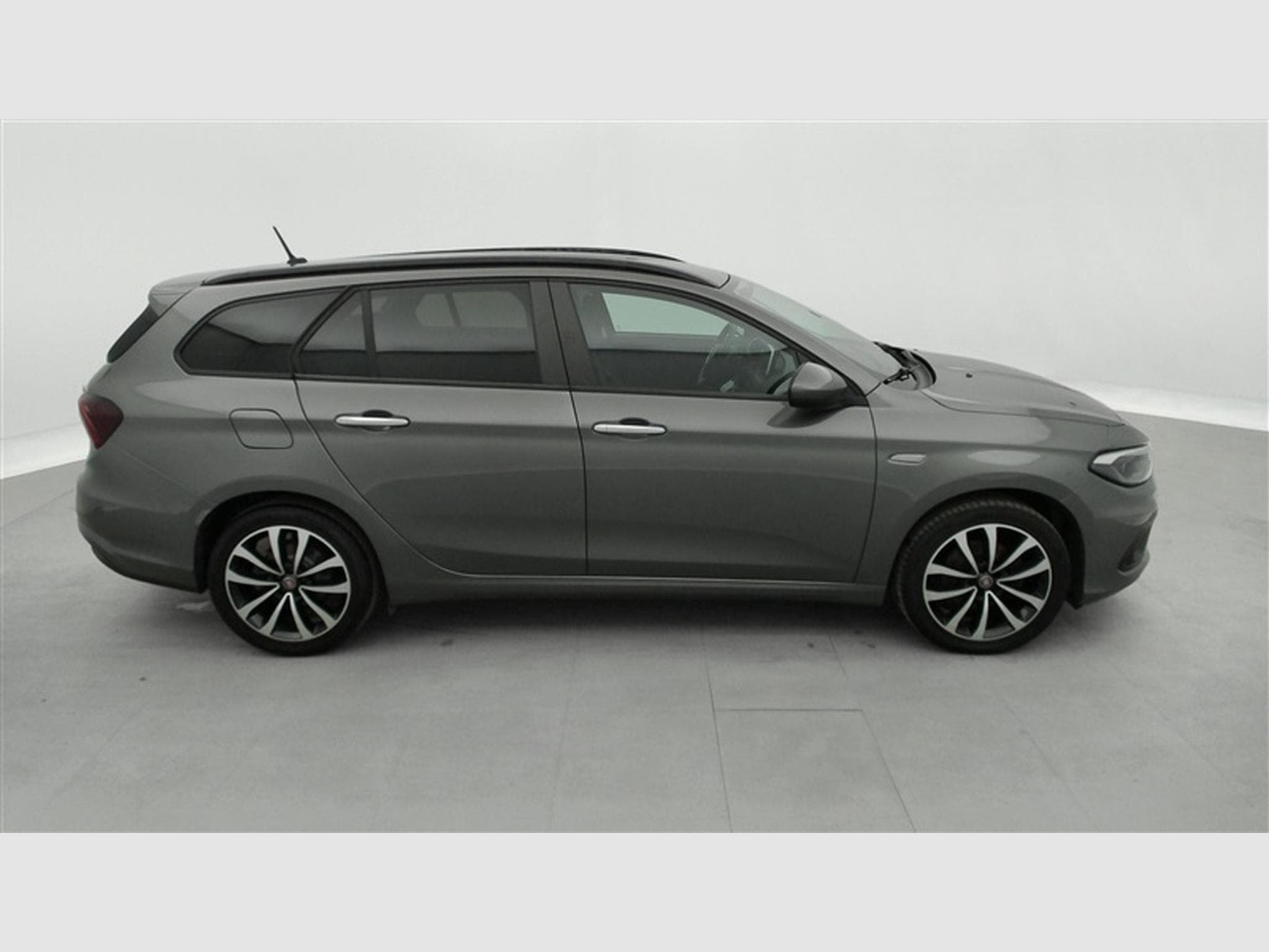 Fiat Tipo SW 1.4 Turbo Mirror S&S (EU6d-TEMP) (2019) - Photo 23
