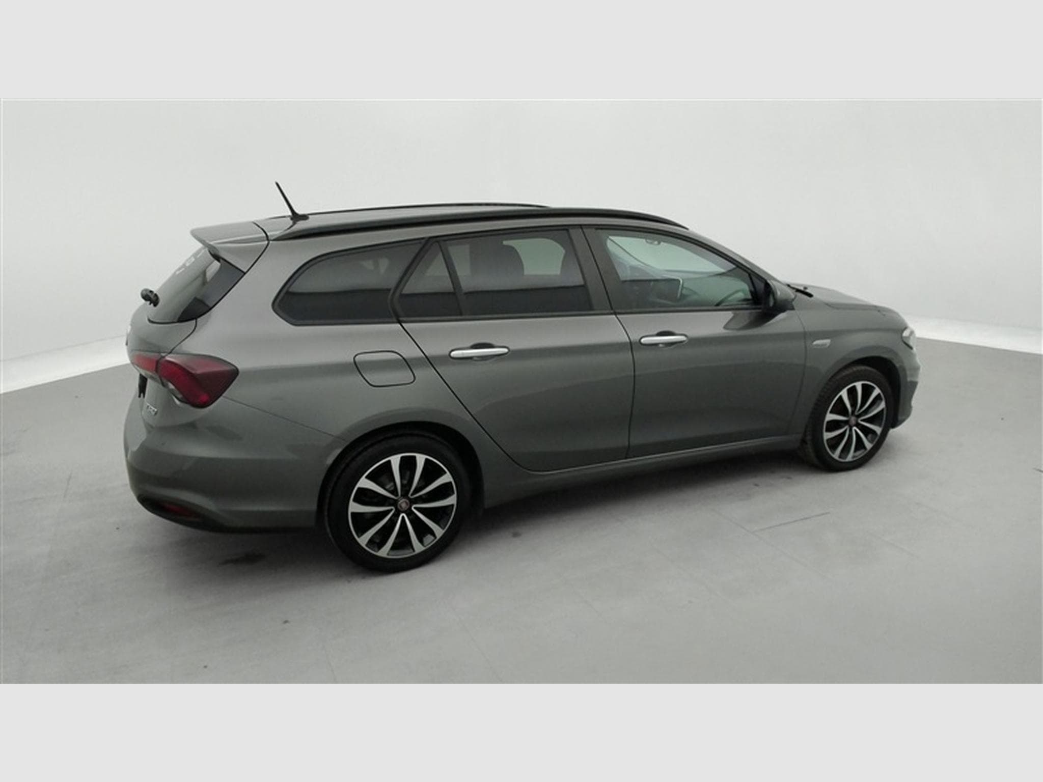Fiat Tipo SW 1.4 Turbo Mirror S&S (EU6d-TEMP) (2019) - Photo 24