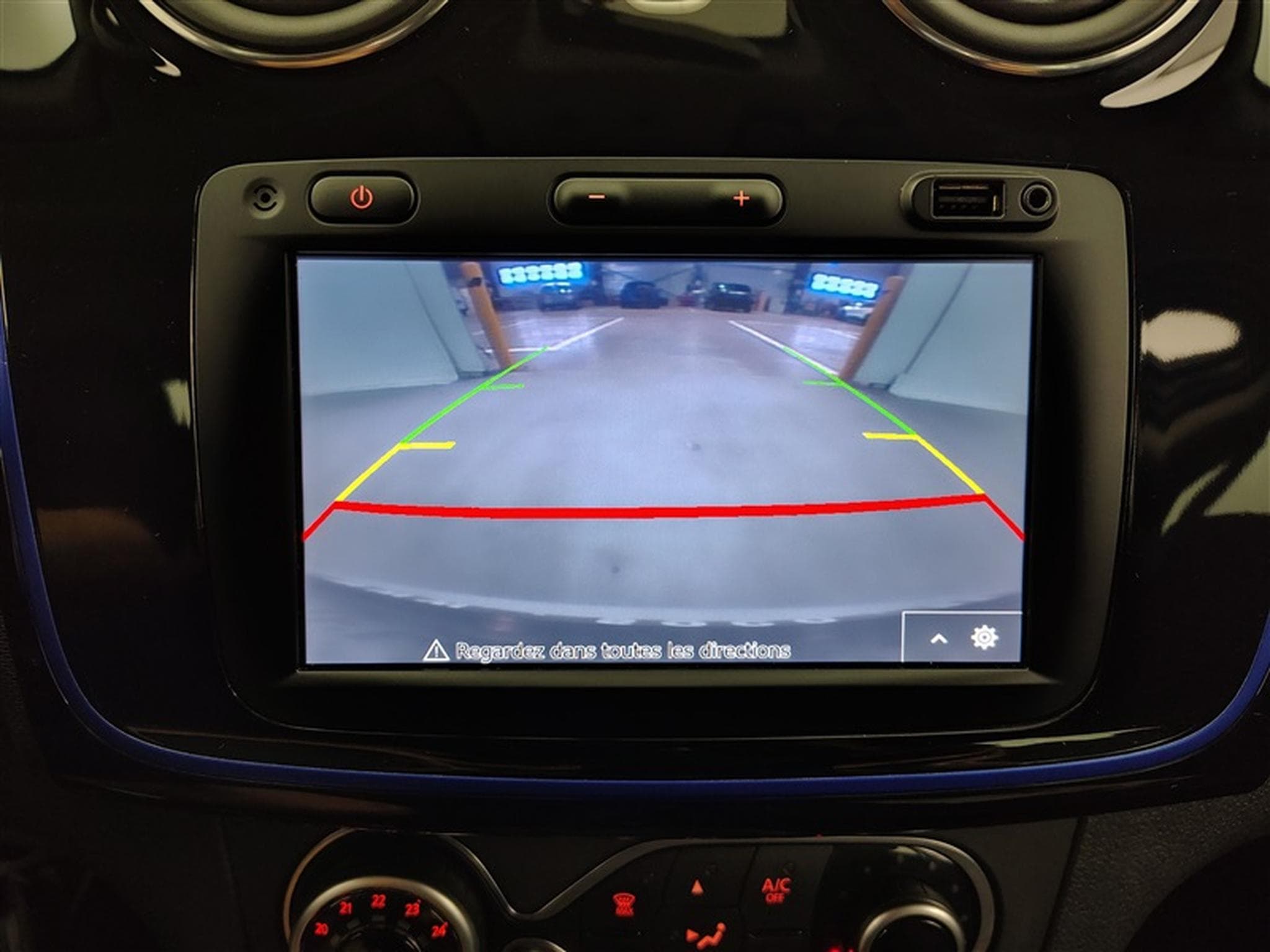 Dacia Sandero 1.5 Blue dCi Anniversary (EU6.2) (2020) - Photo 18
