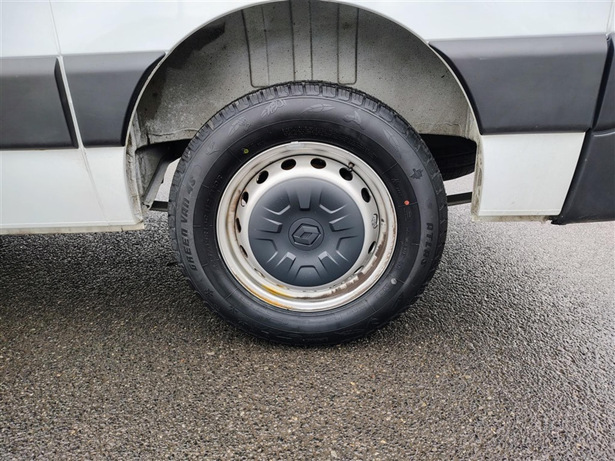 Renault Master 2.3 dCi 136cv L1H2 Confort (2021) - Photo 6