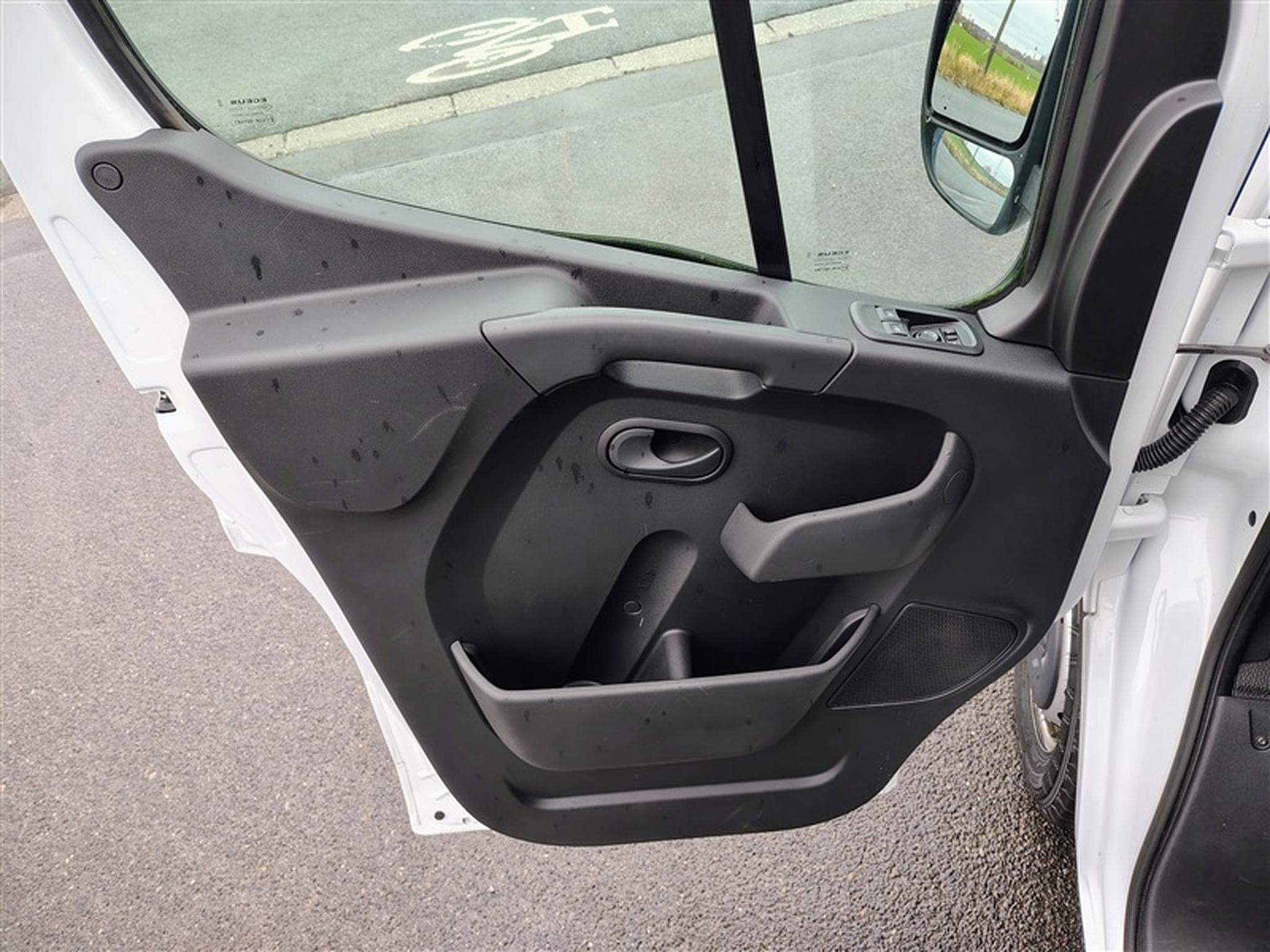 Renault Master 2.3 dCi 136cv L1H2 Confort (2021) - Photo 16
