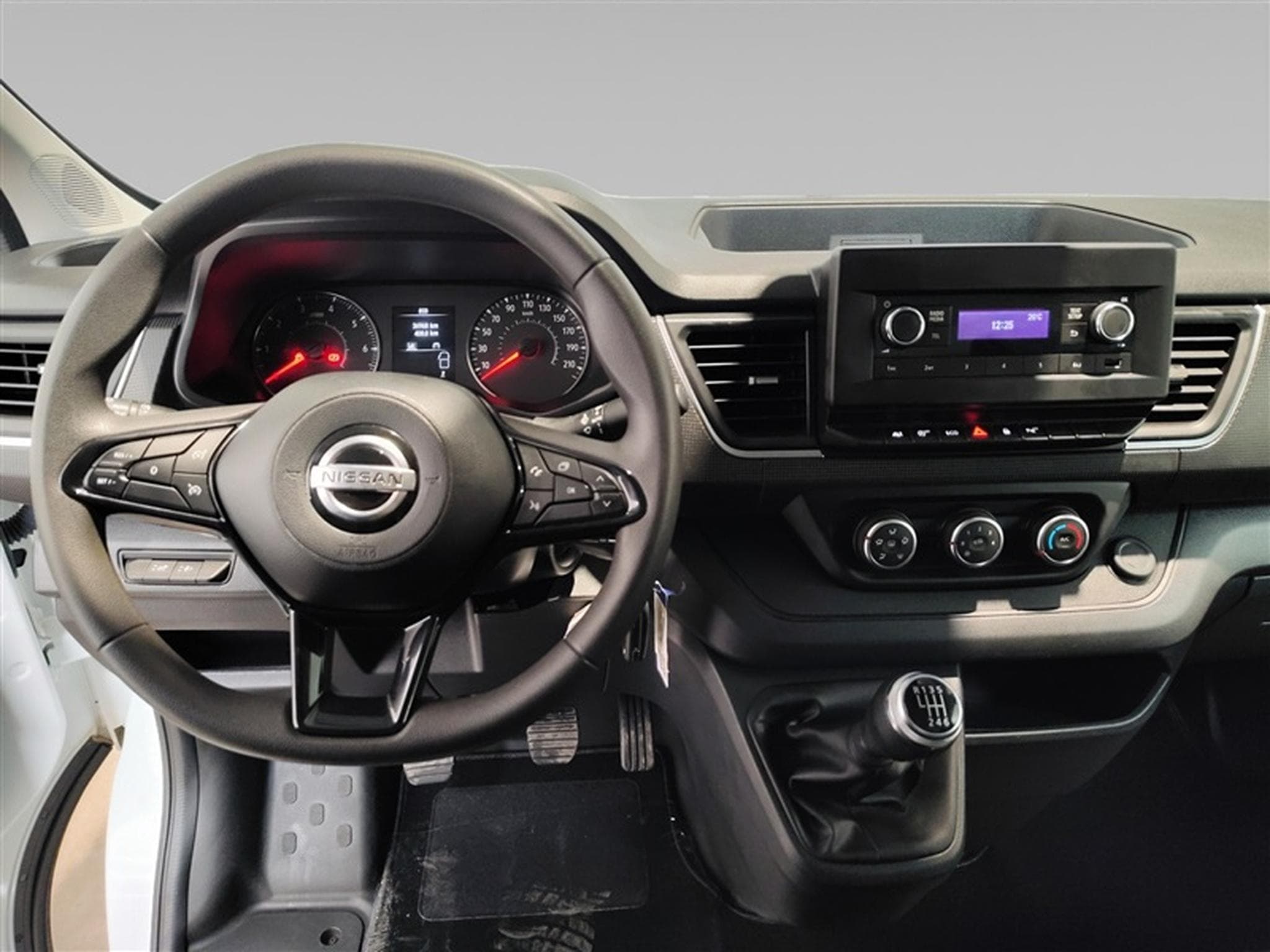 Nissan Primastar 2.0 dCi 30 L2H1 FULL LED / CLIM (2024) - Foto 9