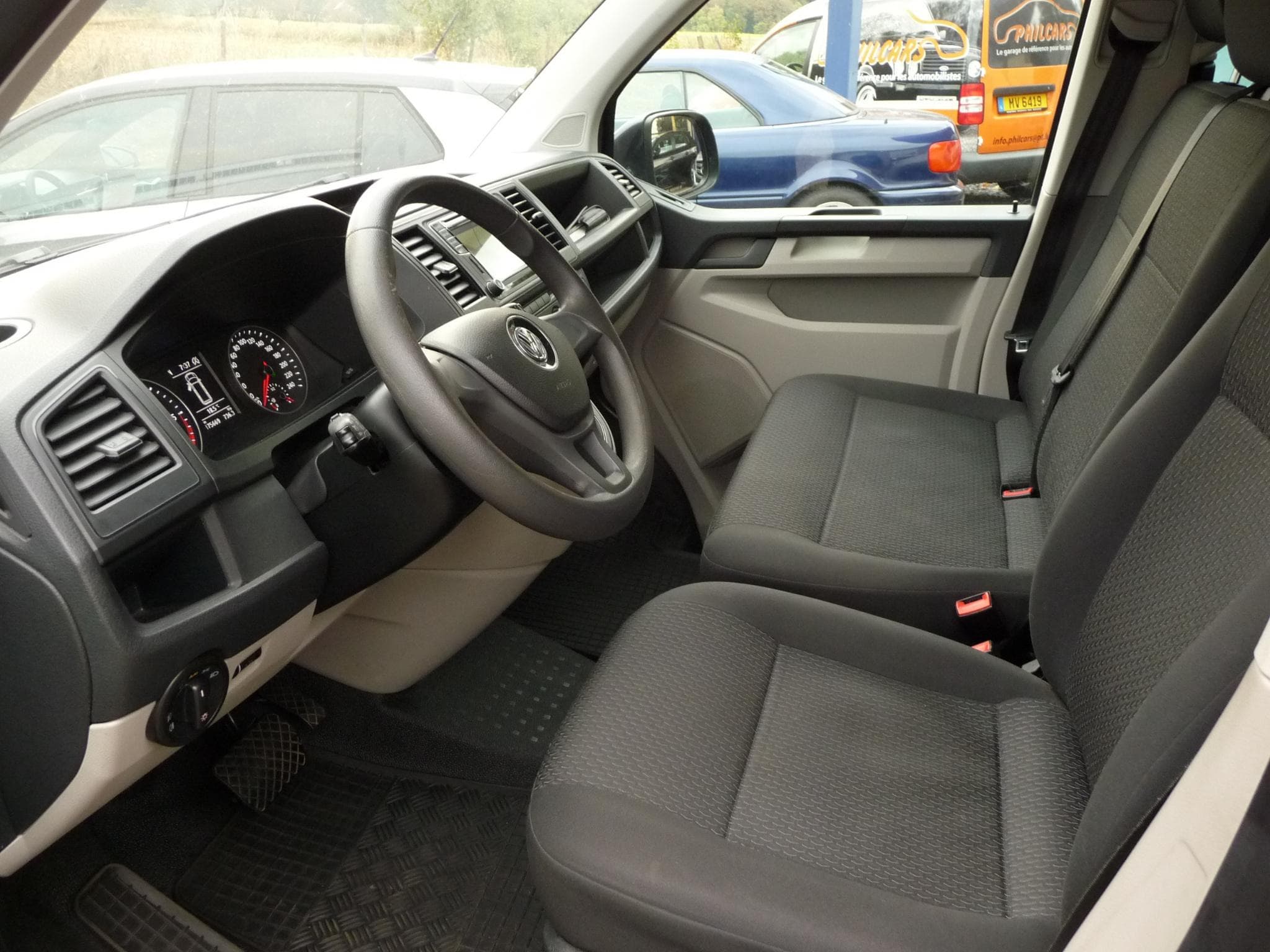 VW T6.1 TRANSPORTER (2018) - Photo 4
