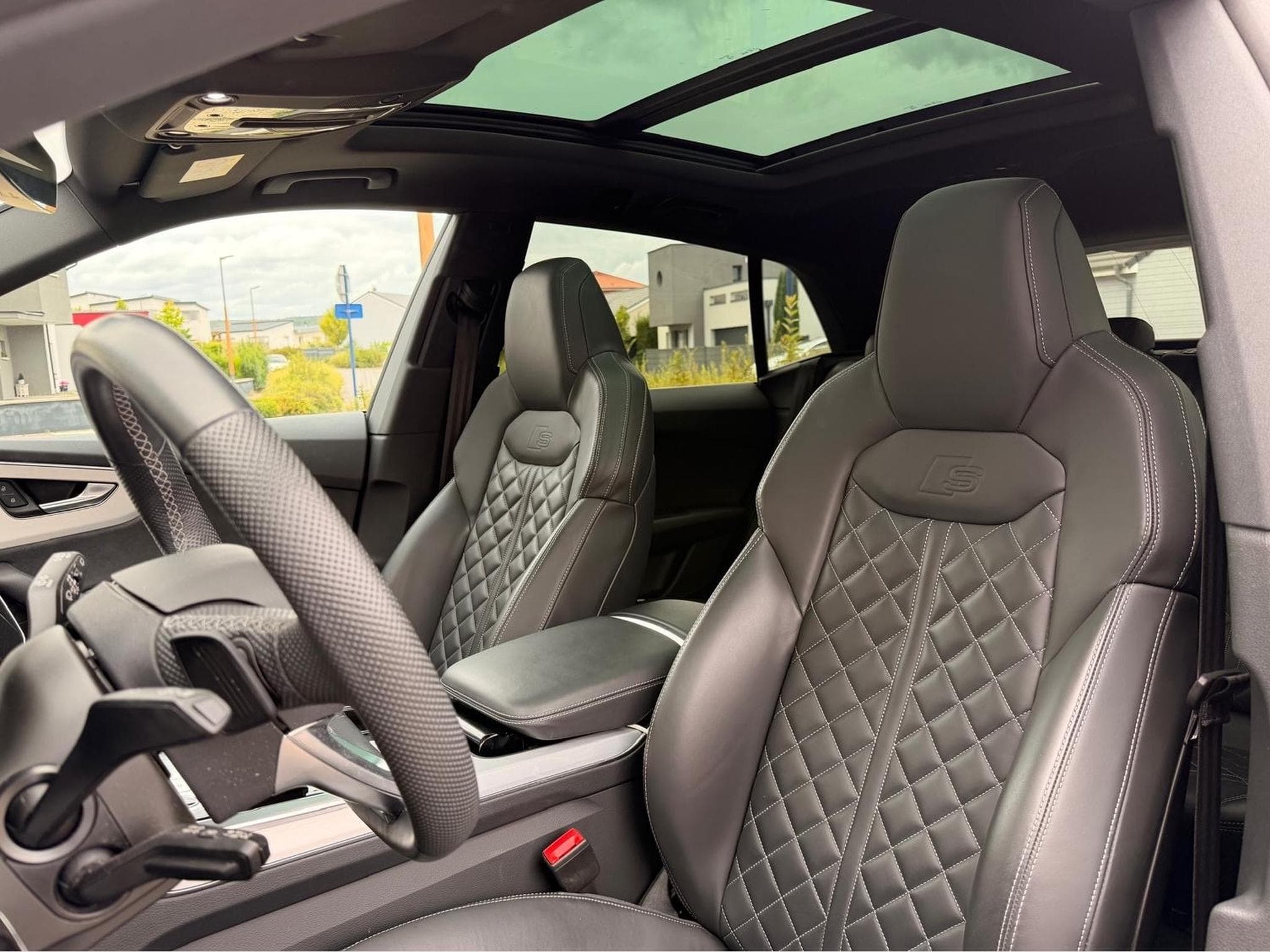 Audi Q8 60 TFSI e Quattro 490 ch - Garantie Audi (2025) - Photo 2
