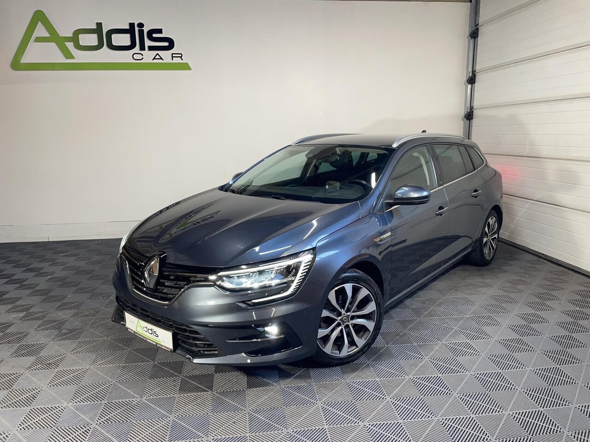 Renault Megane IV ESTATE 1.5 BlueDCI 115 EDC INTENS GPS (2021) - Foto 1