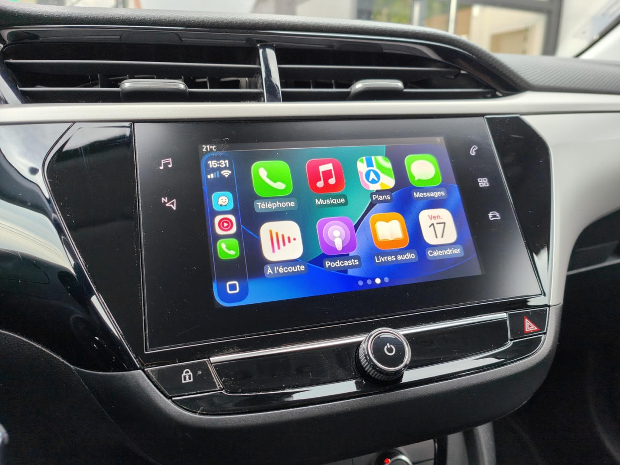 Opel Corsa 1.5 TURBO D CARPLAY BLUETOOTH CLIM CAMERA (2022) - Photo 14