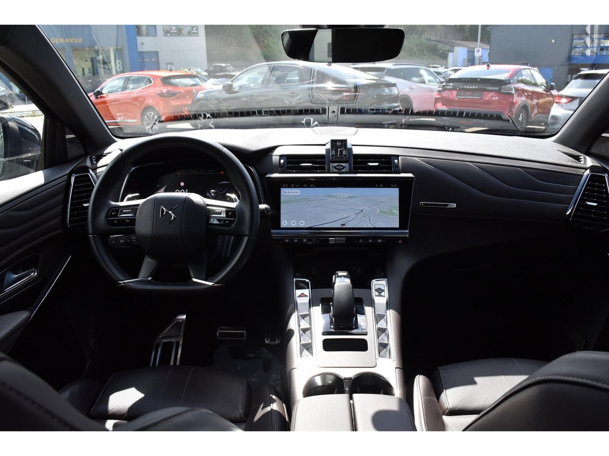 DS Automobiles DS7 1.6 Hybrid PHEV 300 AWD Antoine de Saint Exupéry MEMO CAM360 (2024) - Photo 9