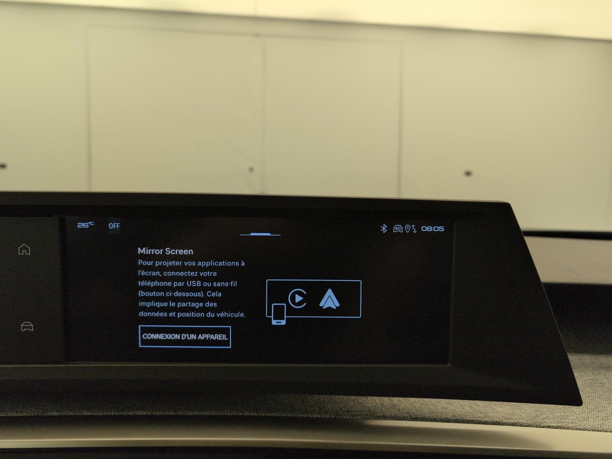 Peugeot 3008 Hybrid 145 e-DCS6 Allure (2025) - Photo 18