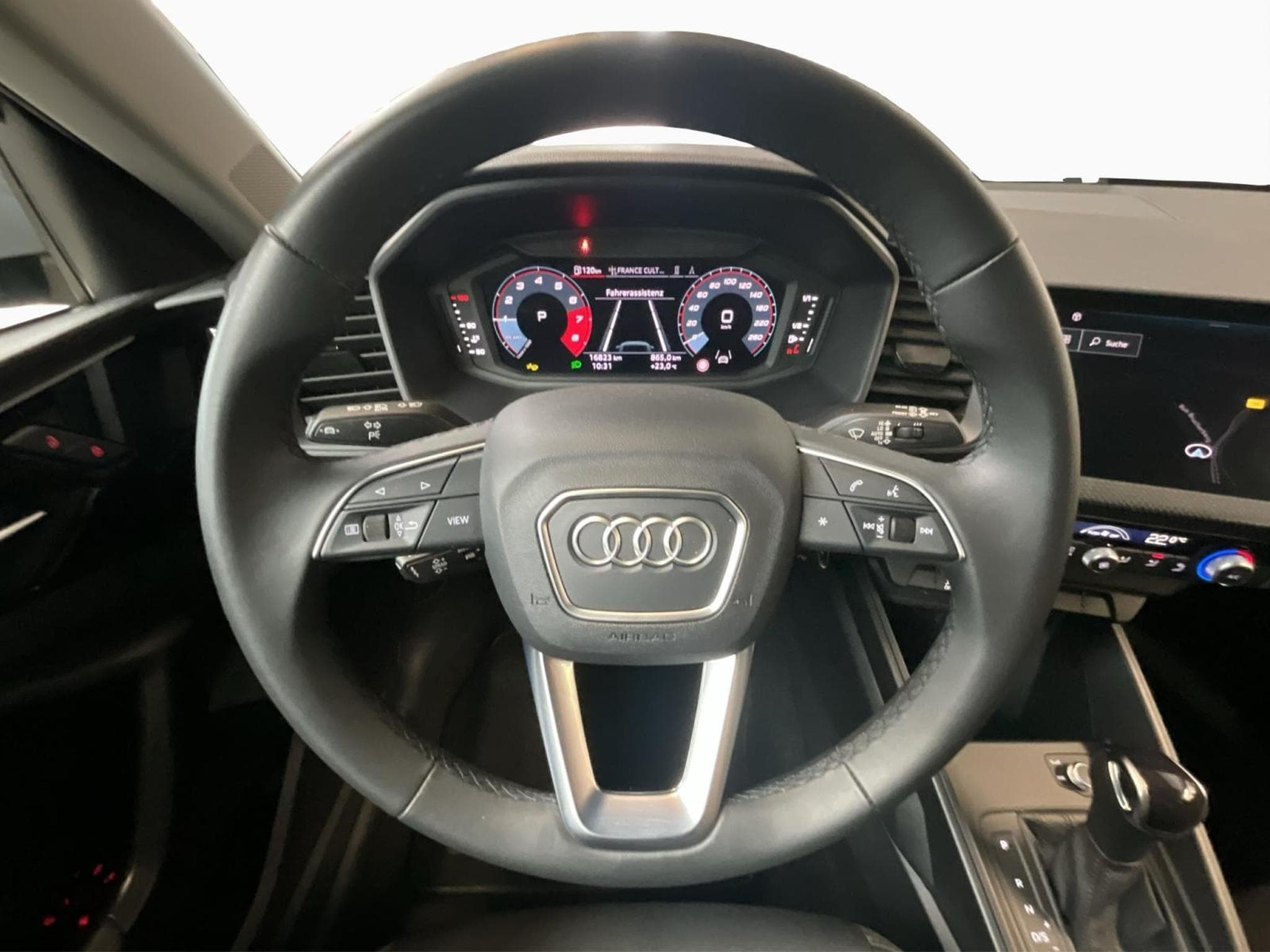 Audi A1 SB+Advanced+25TFSI+S-Tronic+AHK+P.Business (2025) - Foto 10