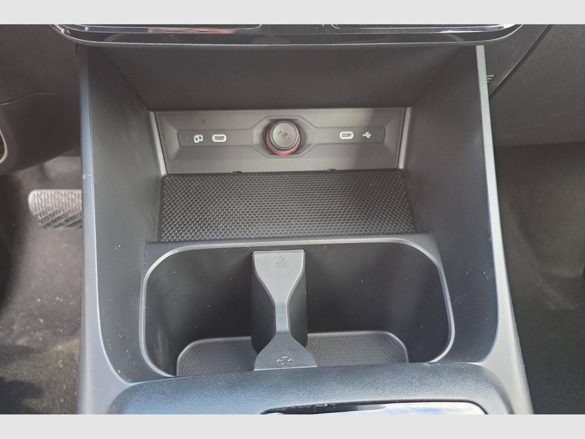 Mg MG3 1.5 L Hybrid+ 195 ch Standard (2026) - Photo 18