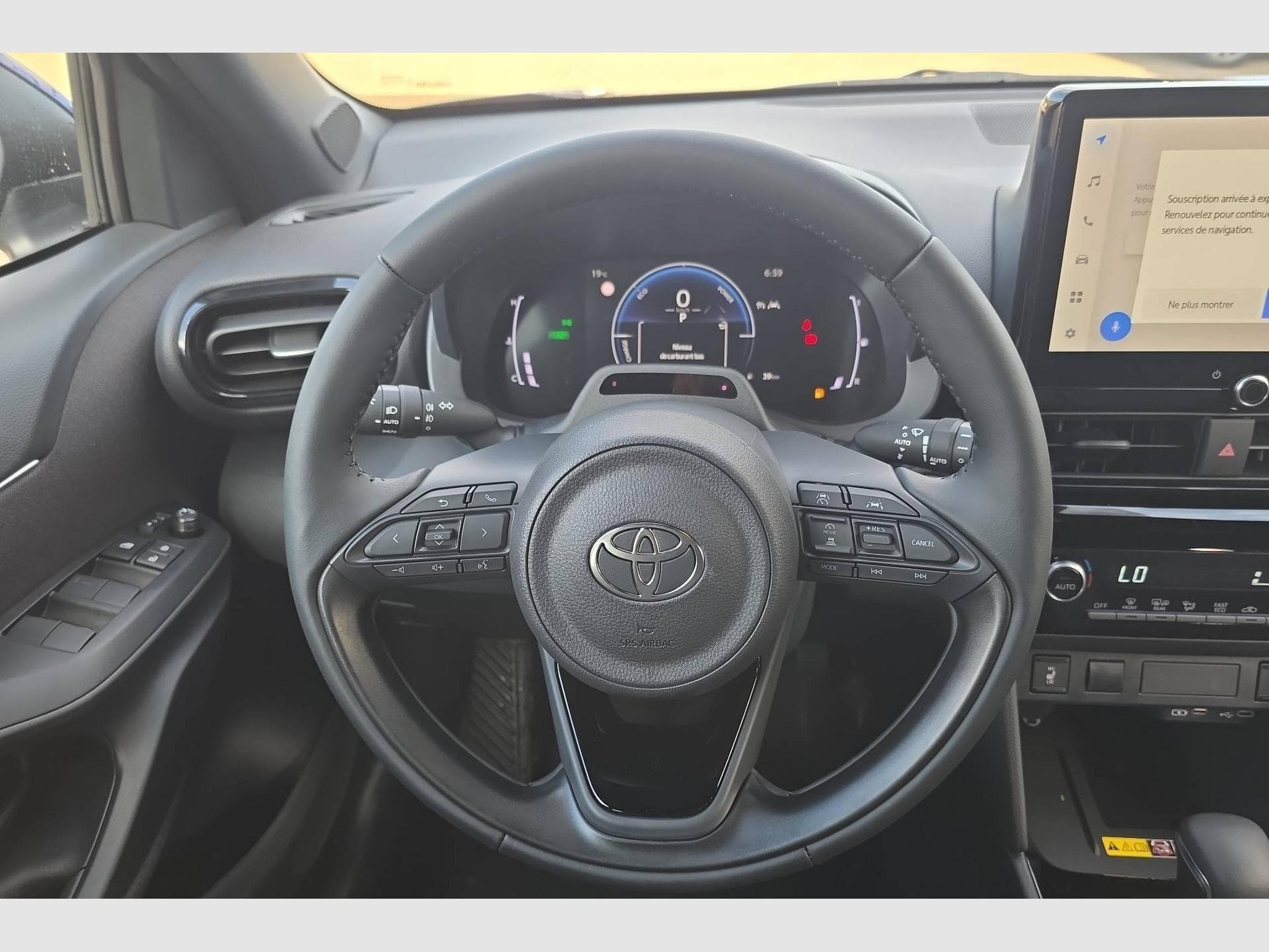 Toyota Yaris Cross 130h 2WD Design (2026) - Foto 14