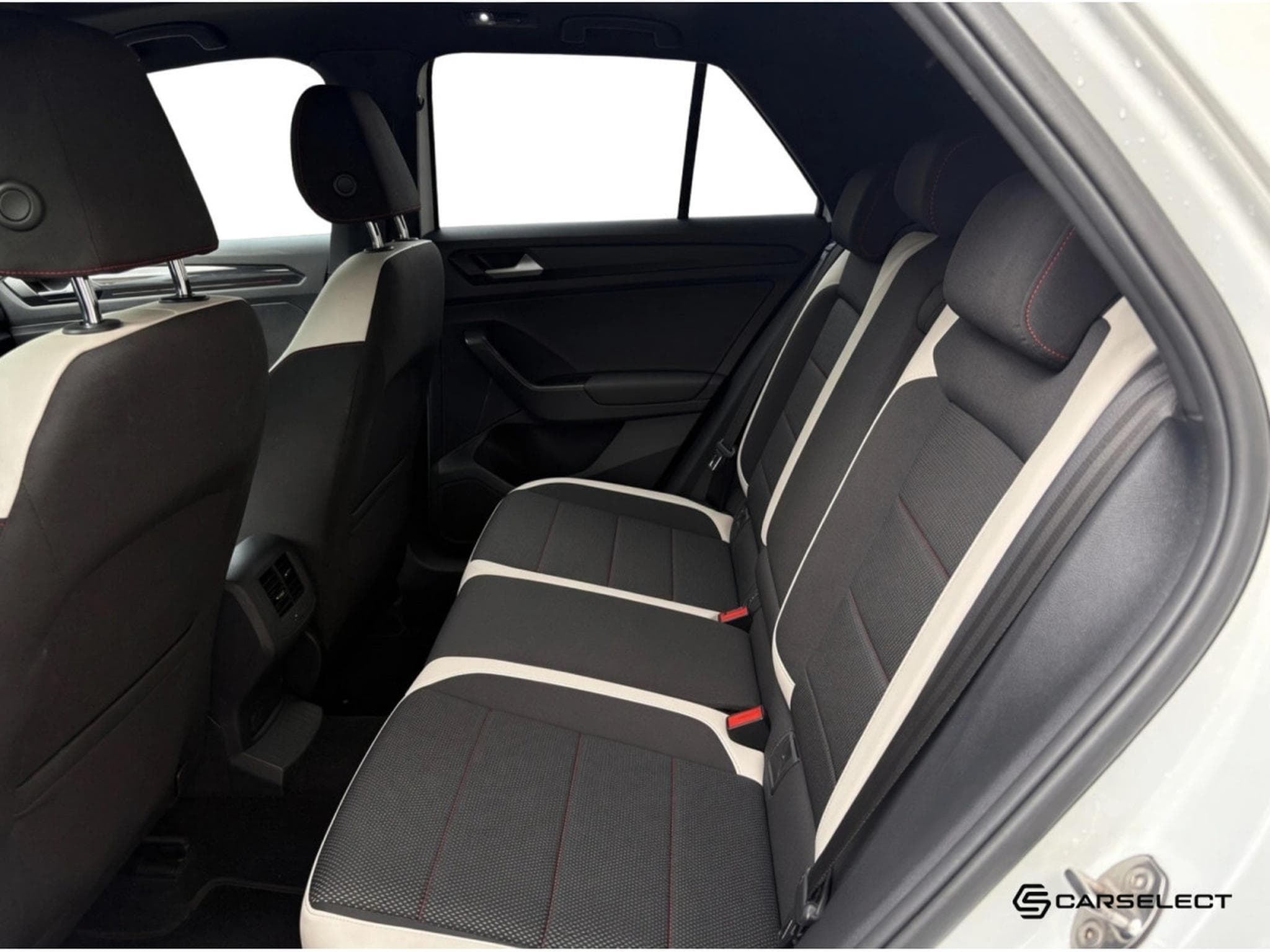 VW T-Roc Sport 2.0 (2019) - Photo 7