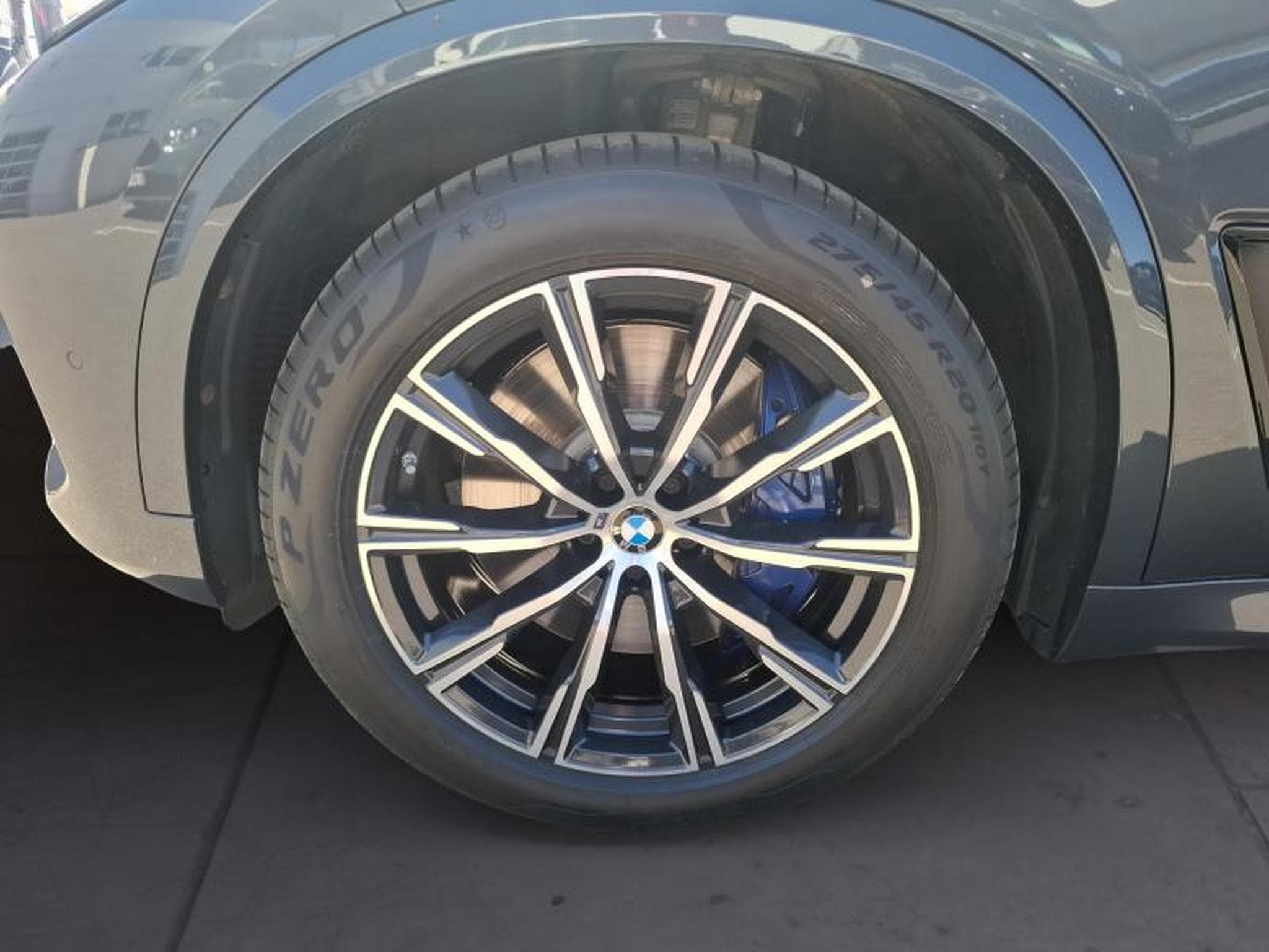 BMW X5 X5 xDrive30d Kit M Sport (2020) - Foto 8