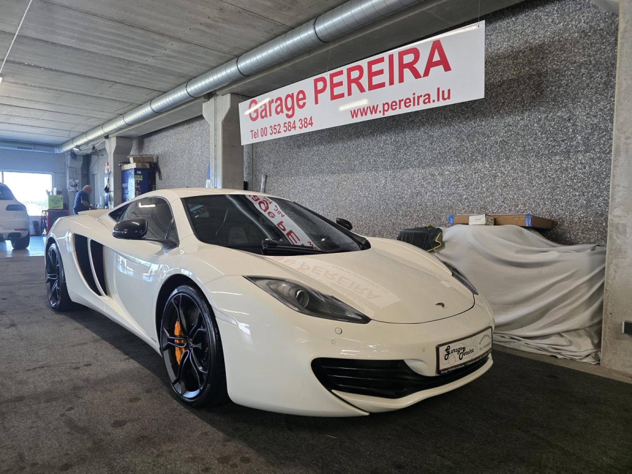 McLaren MP4-12C MP4-12C Carbon EX VIP CRISTIANO RONALDO (2012) - Foto 4