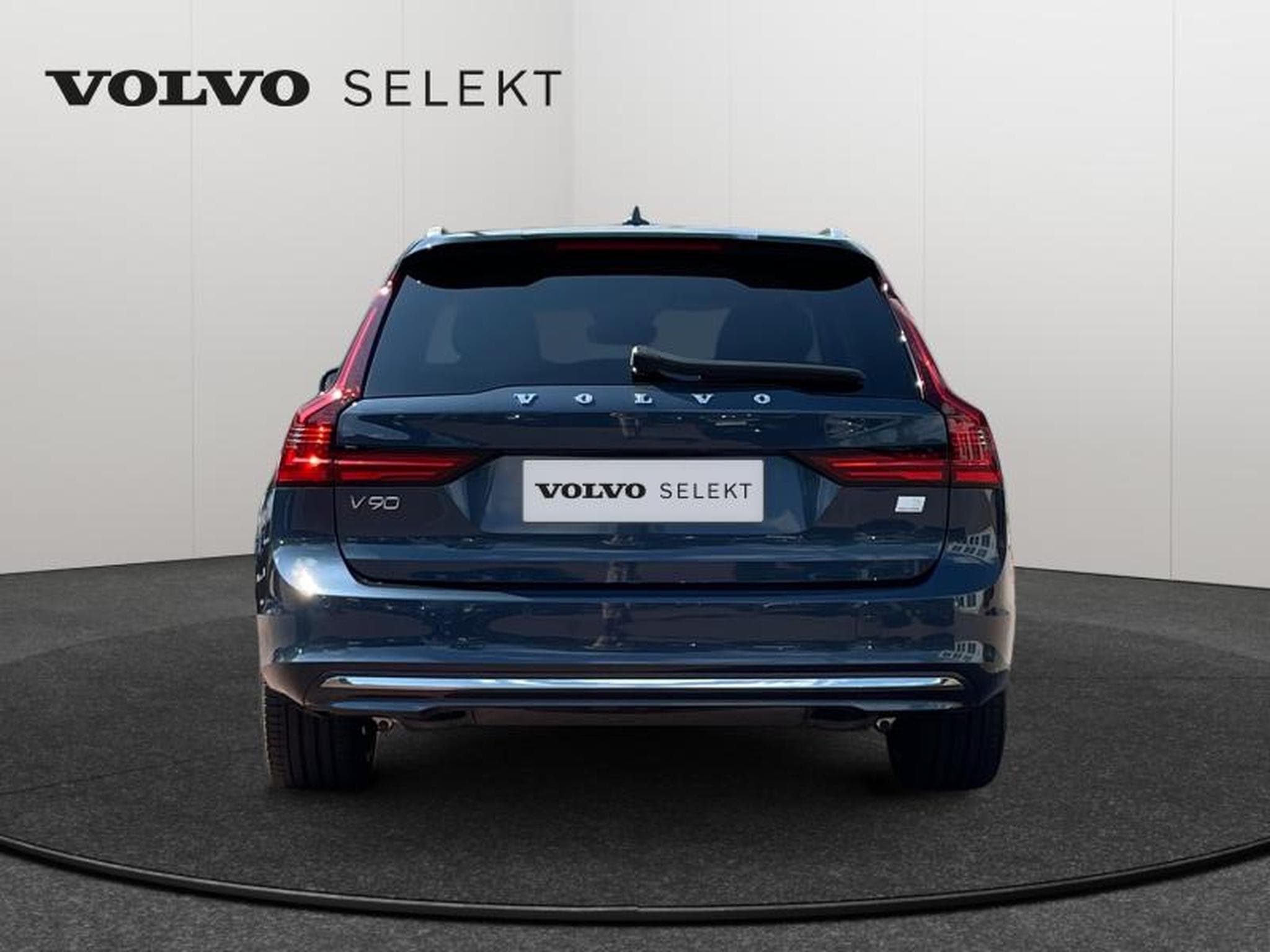 Volvo V90 T6 AWD Core / Hybride (2024) - Photo 12