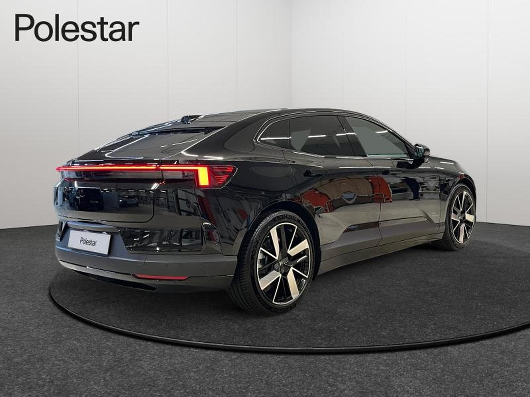 Polestar 4 LRDM / PRIME (2026) - Photo 3