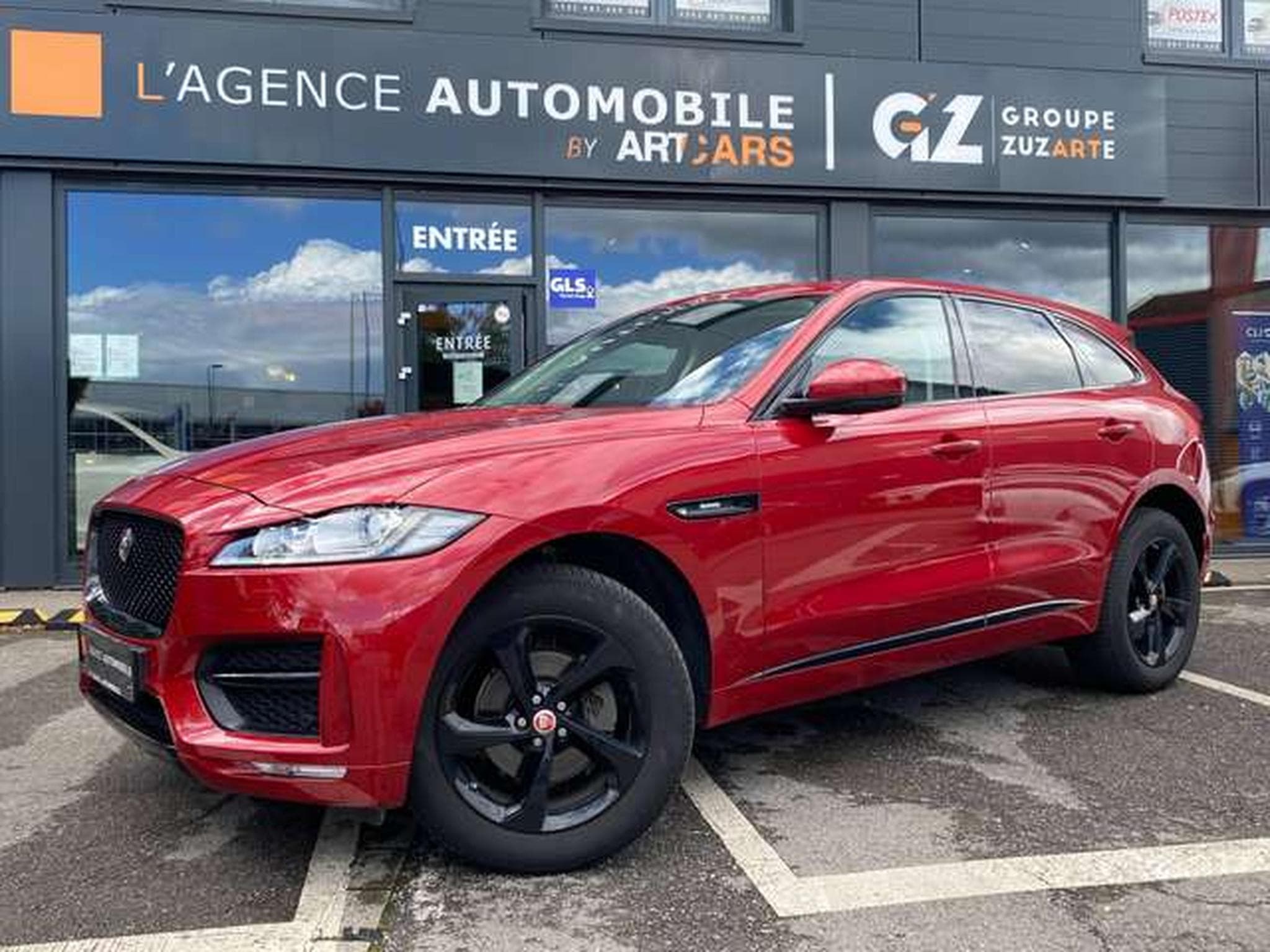 Jaguar F-Pace F-Pace 20d Aut. R-Sport (2019) - Photo 2