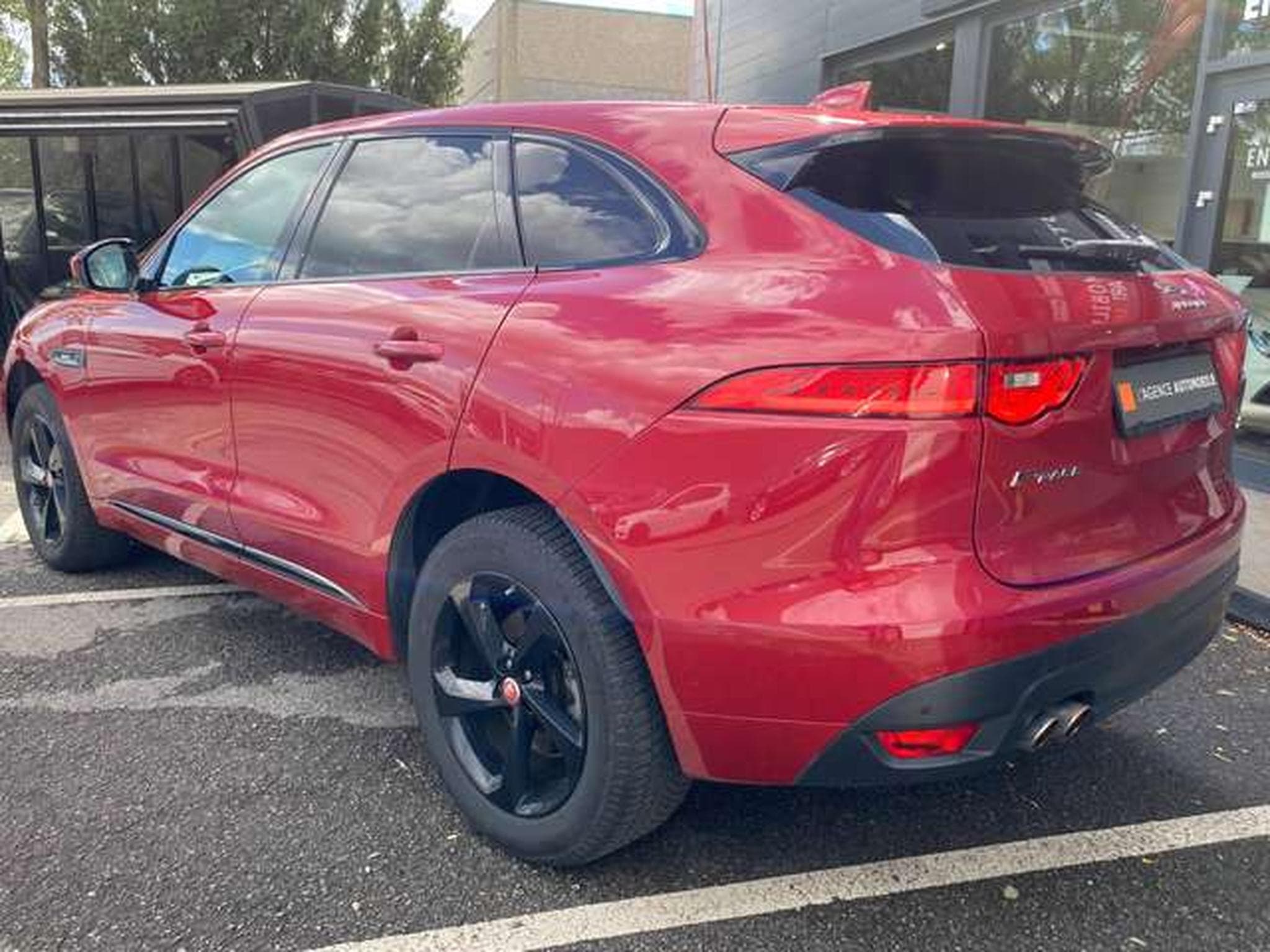 Jaguar F-Pace F-Pace 20d Aut. R-Sport (2019) - Photo 7