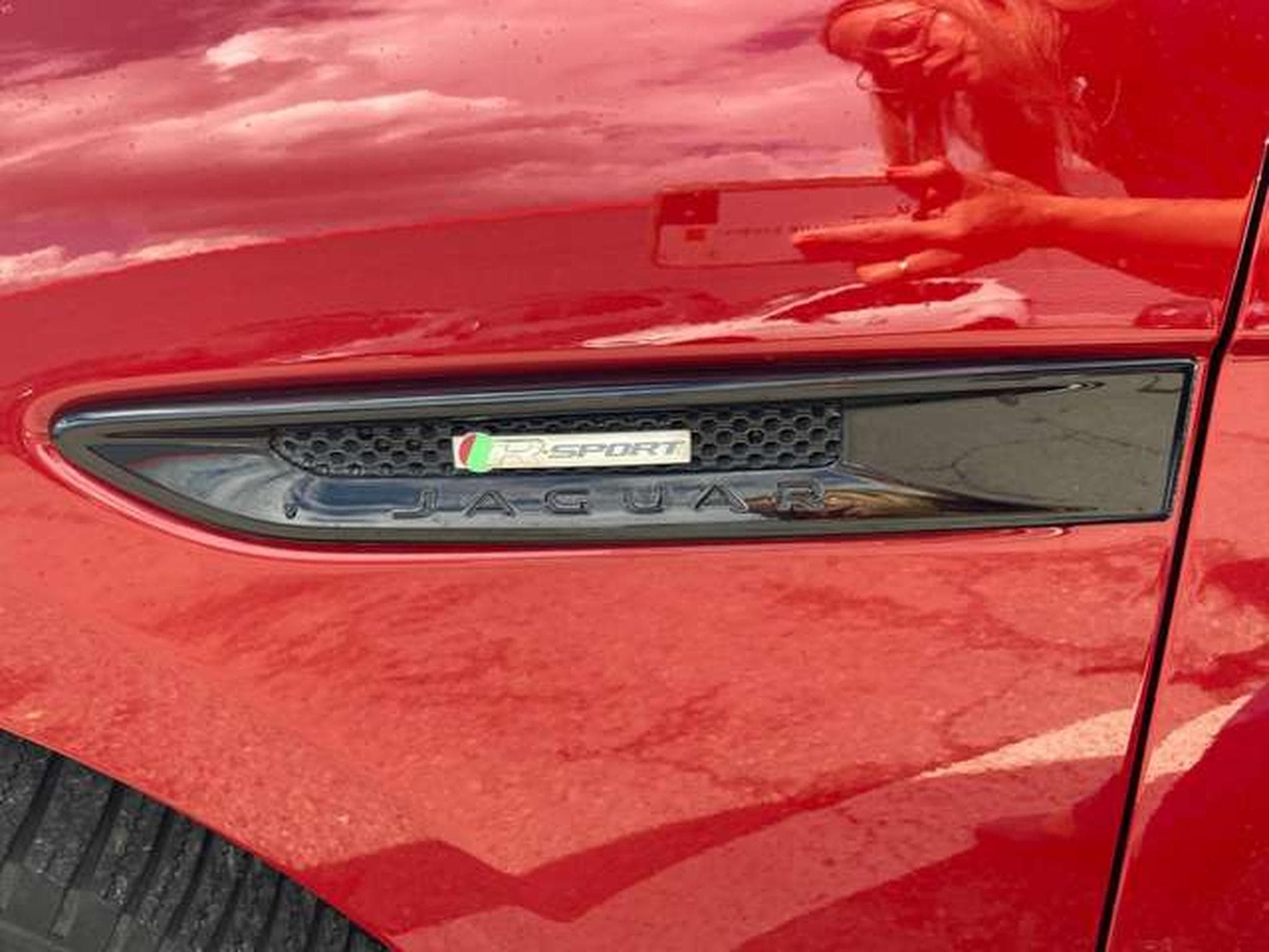 Jaguar F-Pace F-Pace 20d Aut. R-Sport (2019) - Photo 20