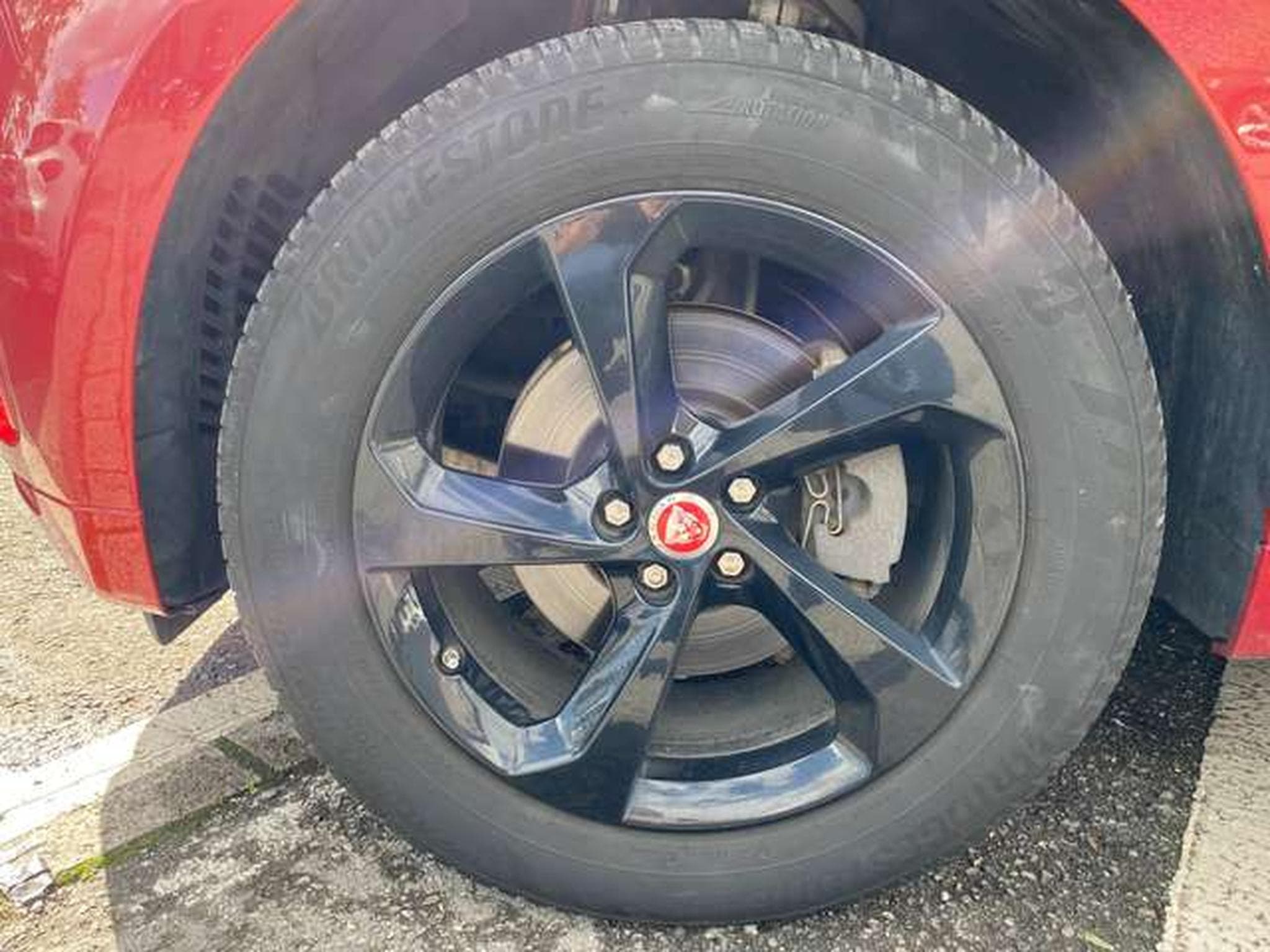 Jaguar F-Pace F-Pace 20d Aut. R-Sport (2019) - Photo 19