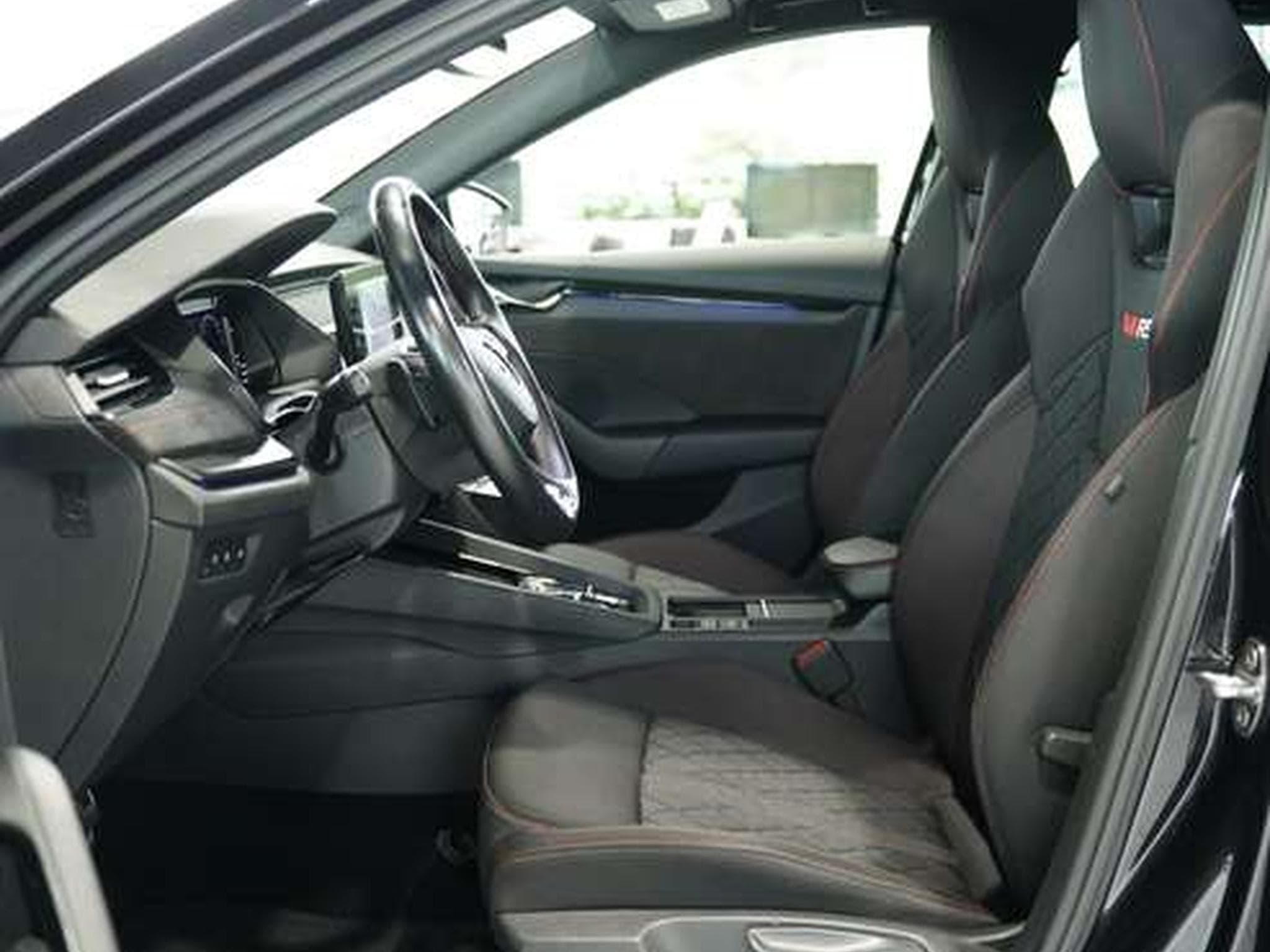 Skoda Octavia RS DSG *2.H *Standhzg *Schale *Virtual (2021) - Photo 23