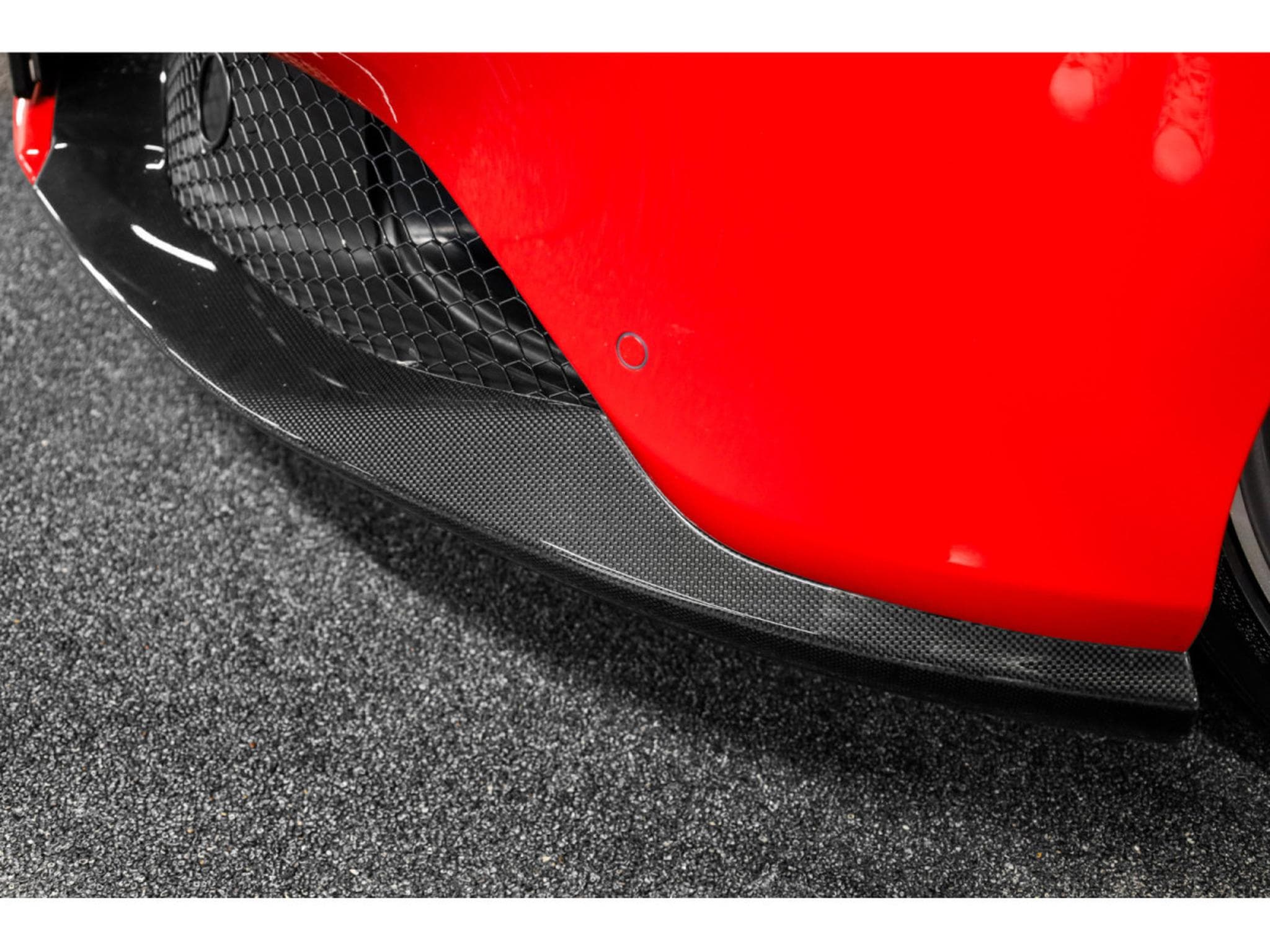Ferrari Roma V8 - ROSSO CORSA (2022) - Photo 16
