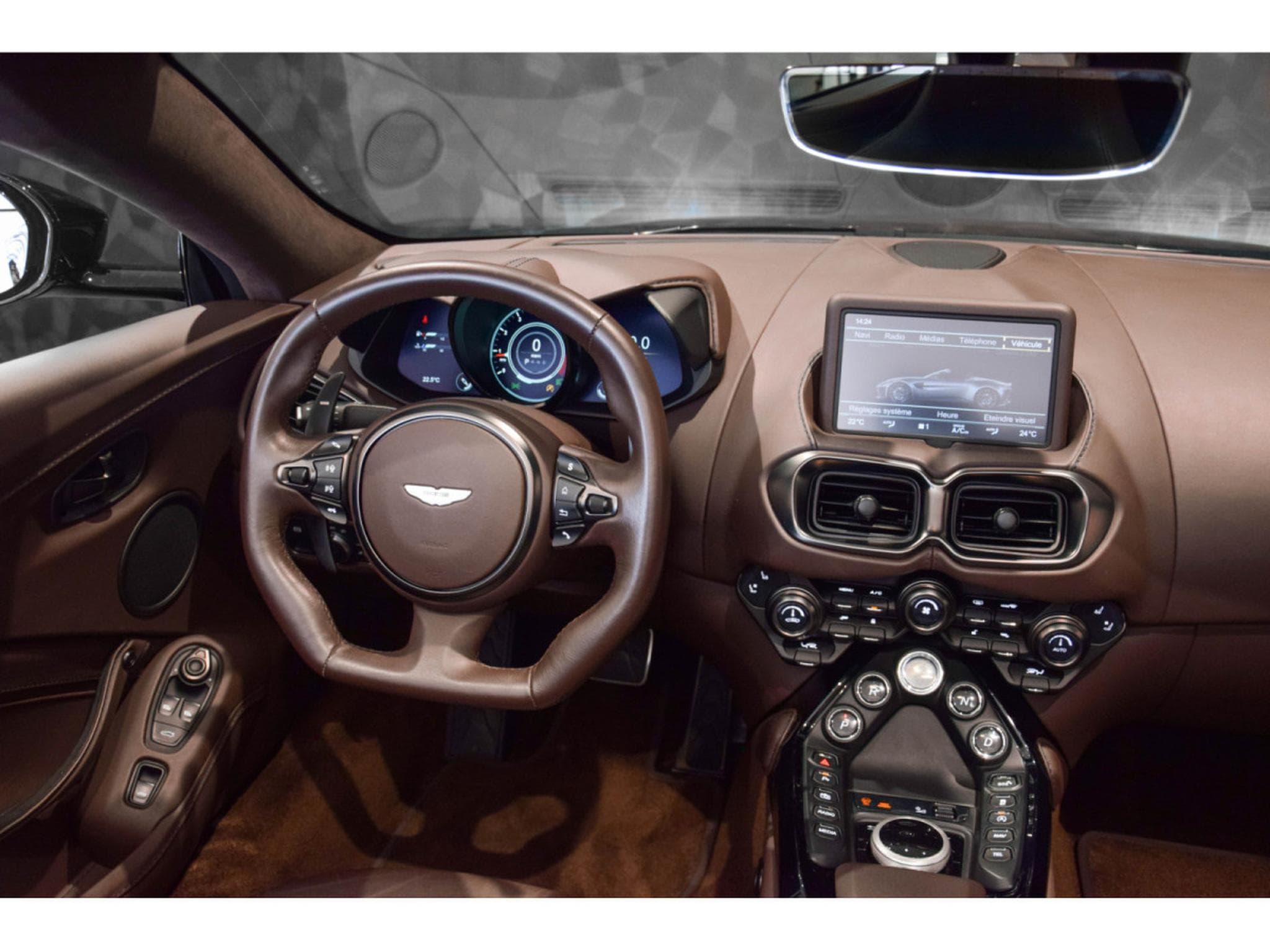 Aston-Martin V8 Vantage ROADSTER - Ultramarine Black (2022) - Photo 8