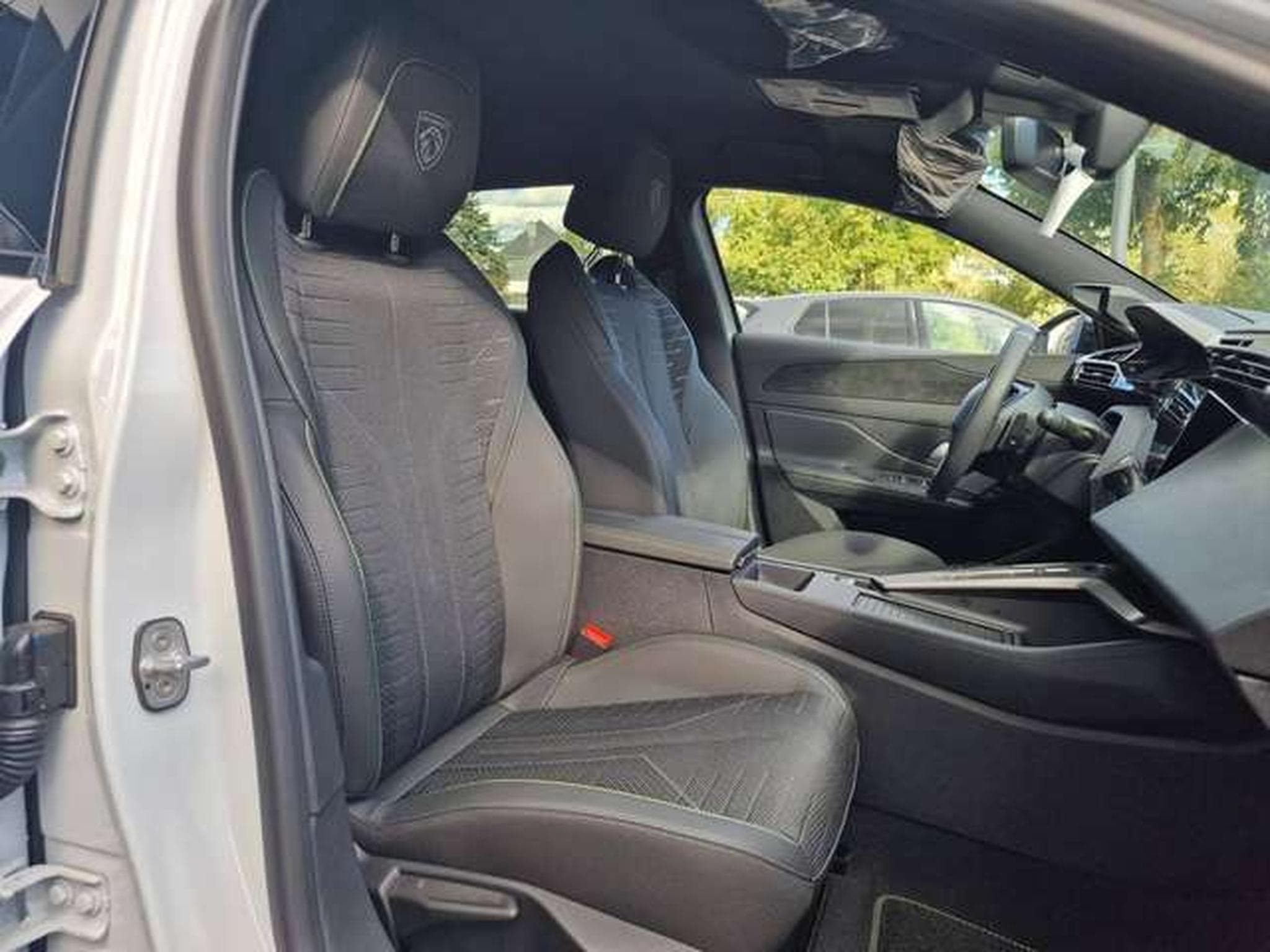 Peugeot 308 GT (2026) - Photo 8