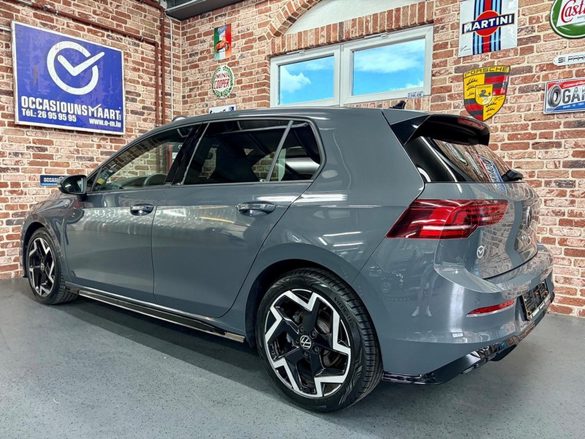 VW Golf Golf VIII 1.5 E-TSi 150cv R-LINE (2025) - Foto 2