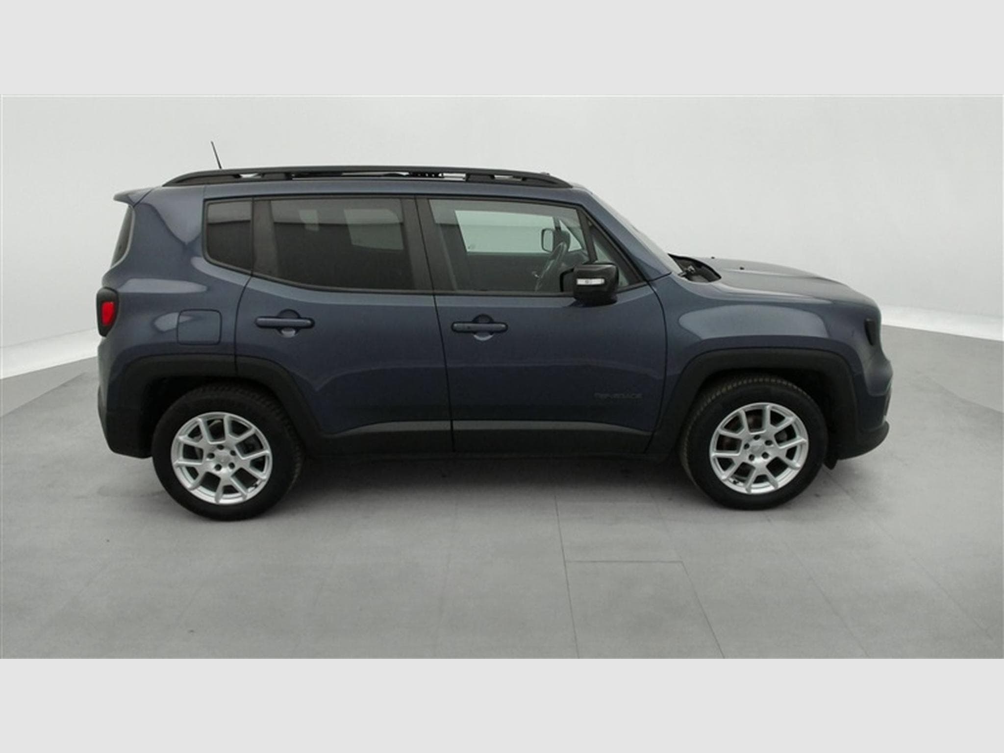 Jeep Renegade Renegade E- Hybrid Longitude 1.5 T4 130 CVDDCT (2020) - Photo 24
