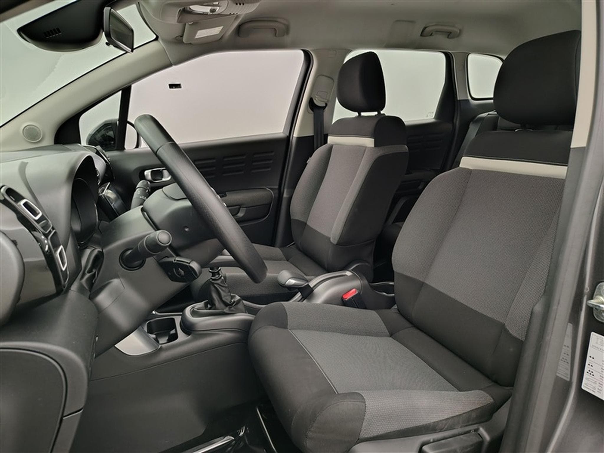 Citroen C3 Aircross 1.2 PureTech Feel S&S (EU6.3) (2021) - Photo 7