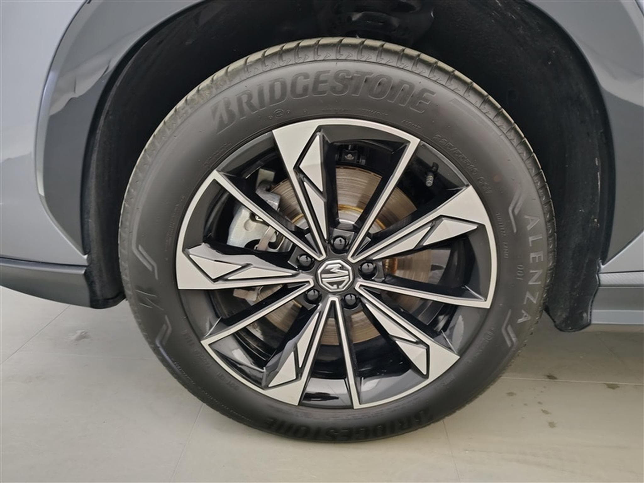 MG HS 1.5 T-GDi Luxury DCT NEW MODELE (2026) - Photo 6