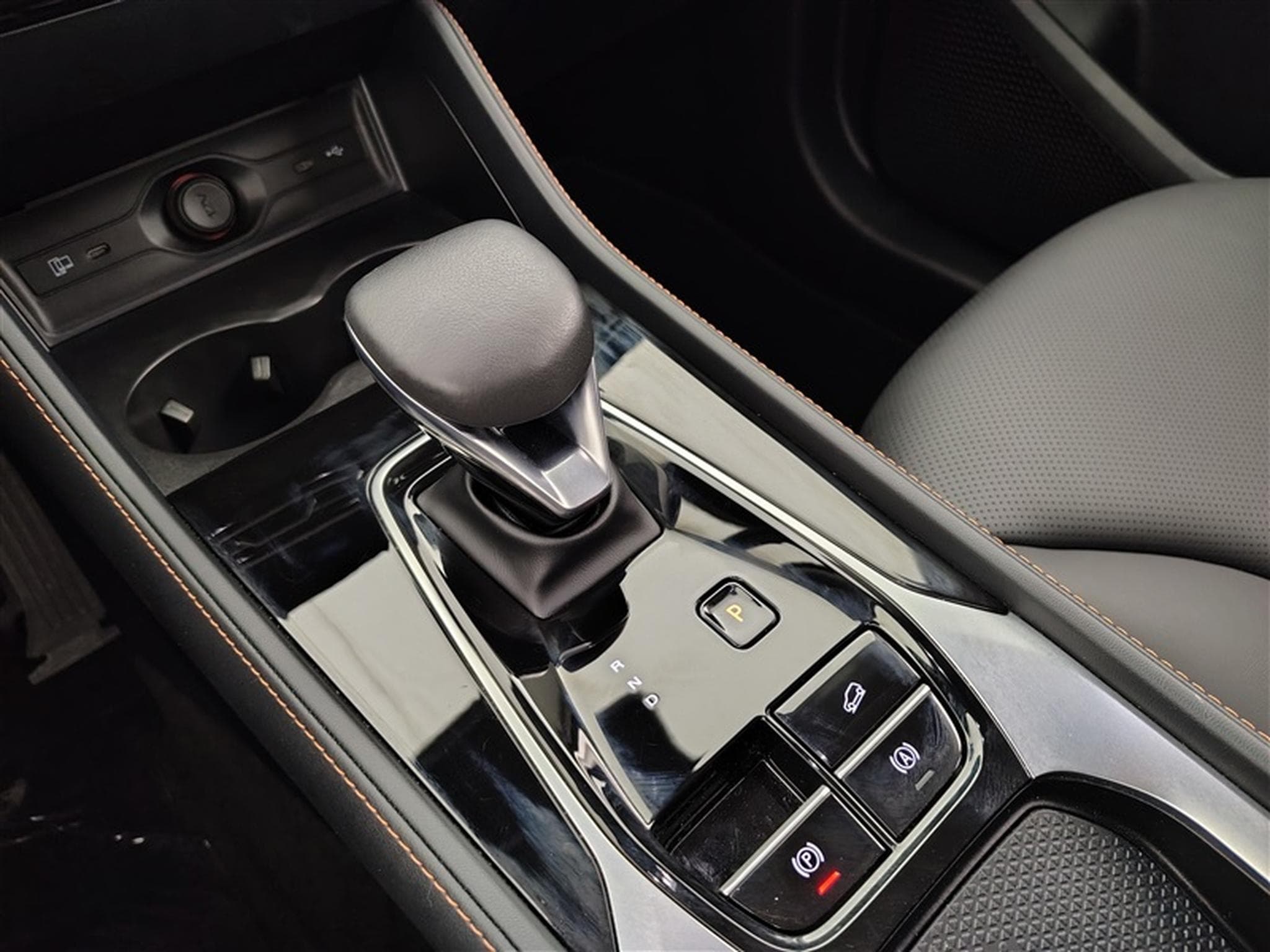 MG HS 1.5 T-GDi Luxury DCT NEW MODELE (2026) - Photo 12