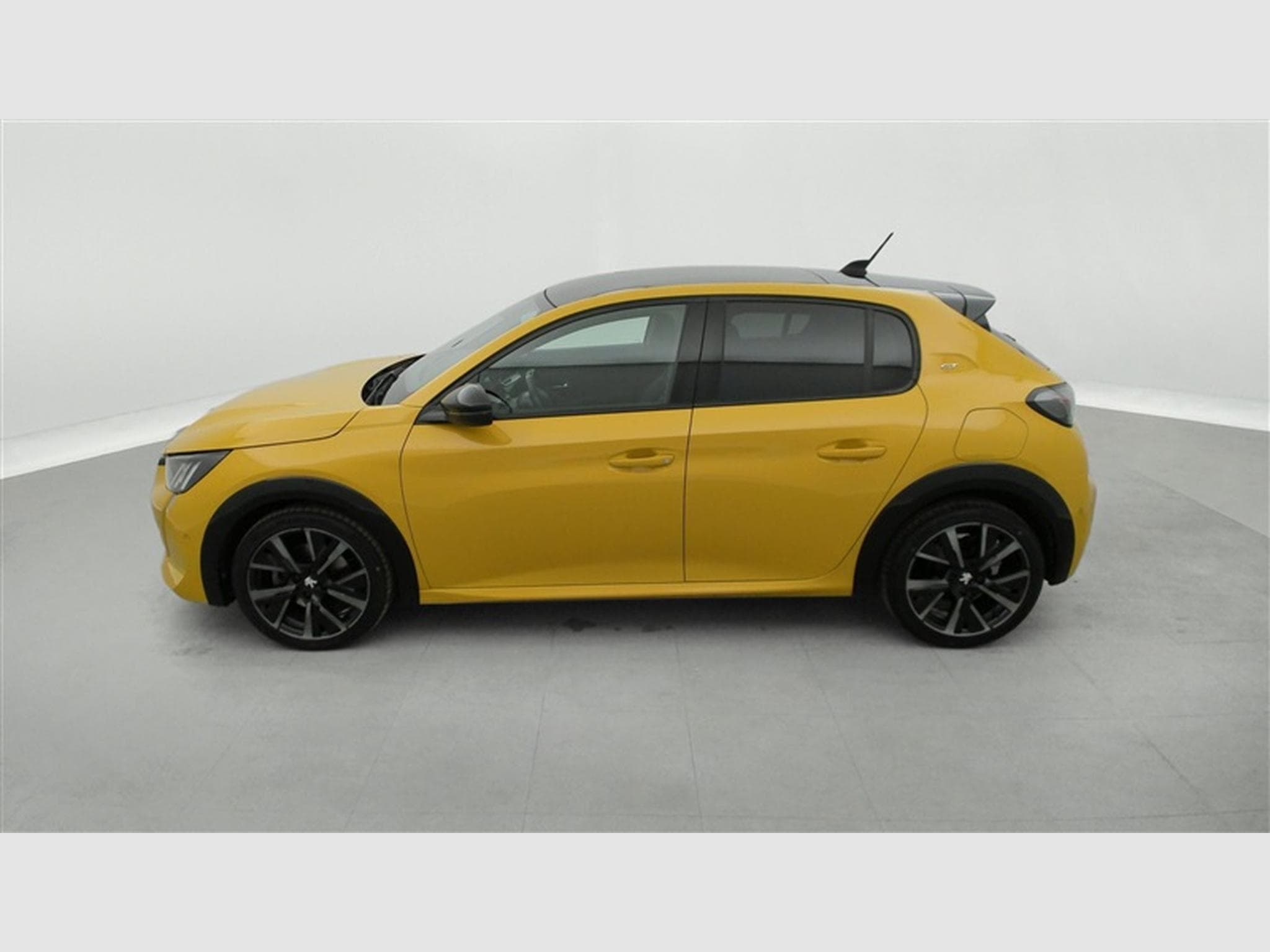 Peugeot 208 1.2i PureTech GT Line (EU6.4) (2023) - Photo 3