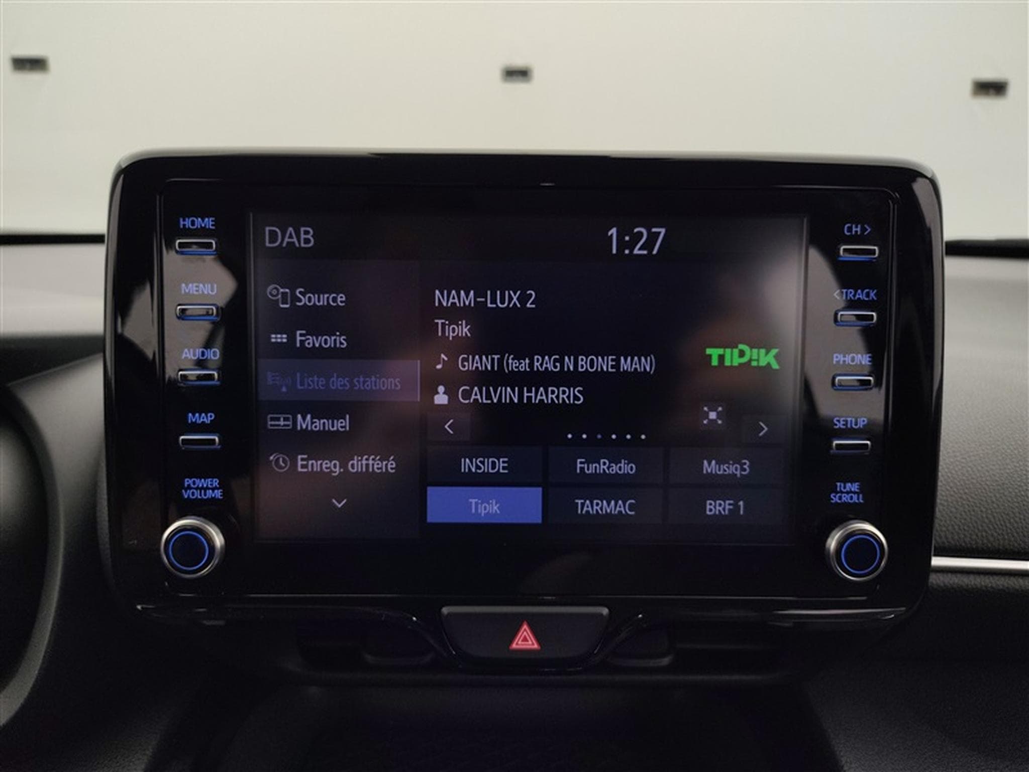 Toyota Yaris Cross 1.5i VVT-i Hybrid Dynamic E-CVT CARPLAY / CLIM (2024) - Photo 11