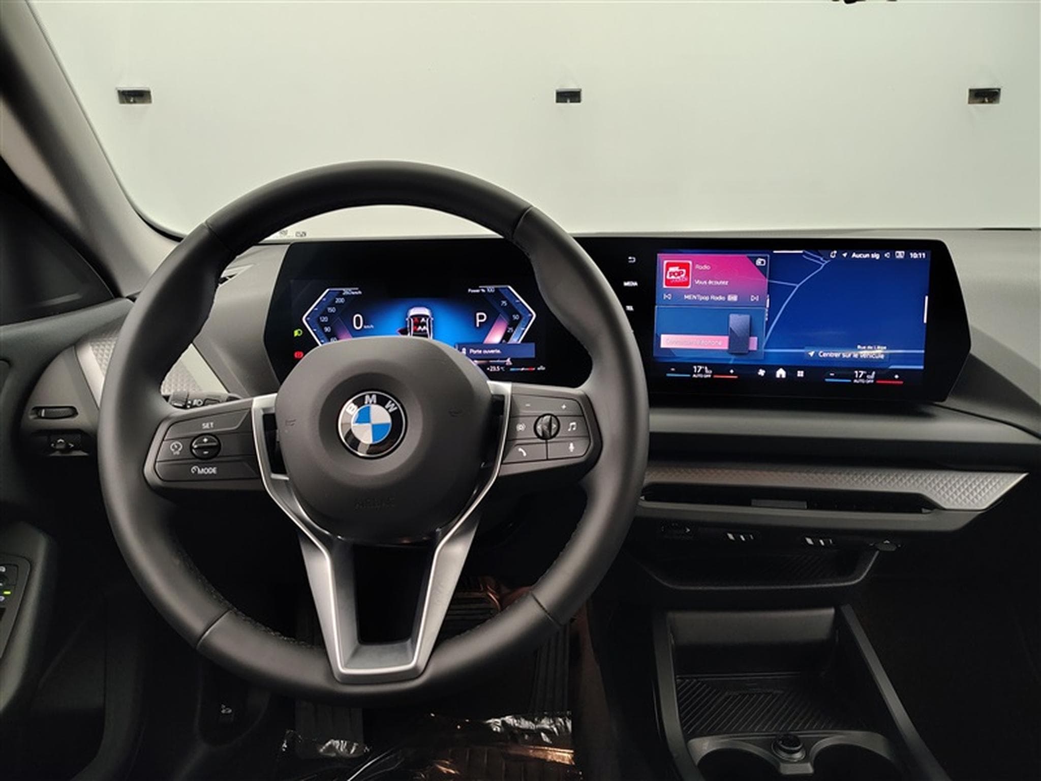 BMW 216 216 iA GranCoupe Pack M NAVI / CARPLAY / CAMERA (2025) - Photo 9