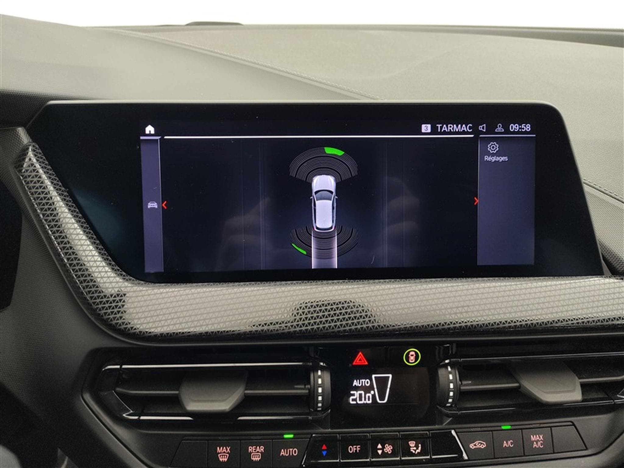 BMW 118 iA Sport Line  Navi / Led / PDC av+ar (2022) - Photo 17