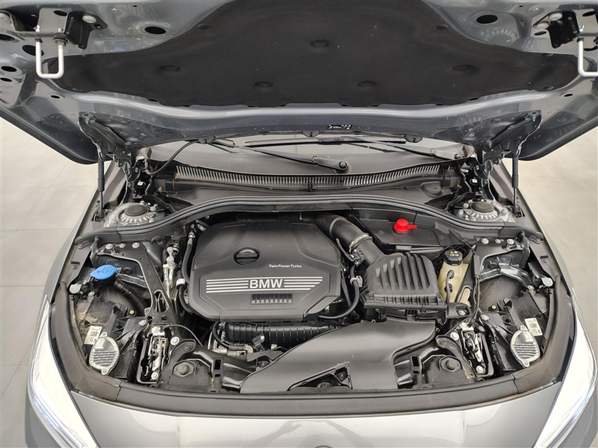 BMW 118 iA Sport Line  Navi / Led / PDC av+ar (2022) - Photo 18