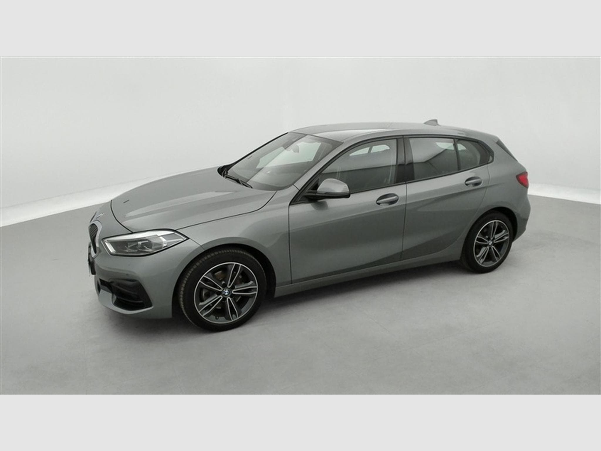 BMW 118 iA Sport Line  Navi / Led / PDC av+ar (2022) - Photo 20