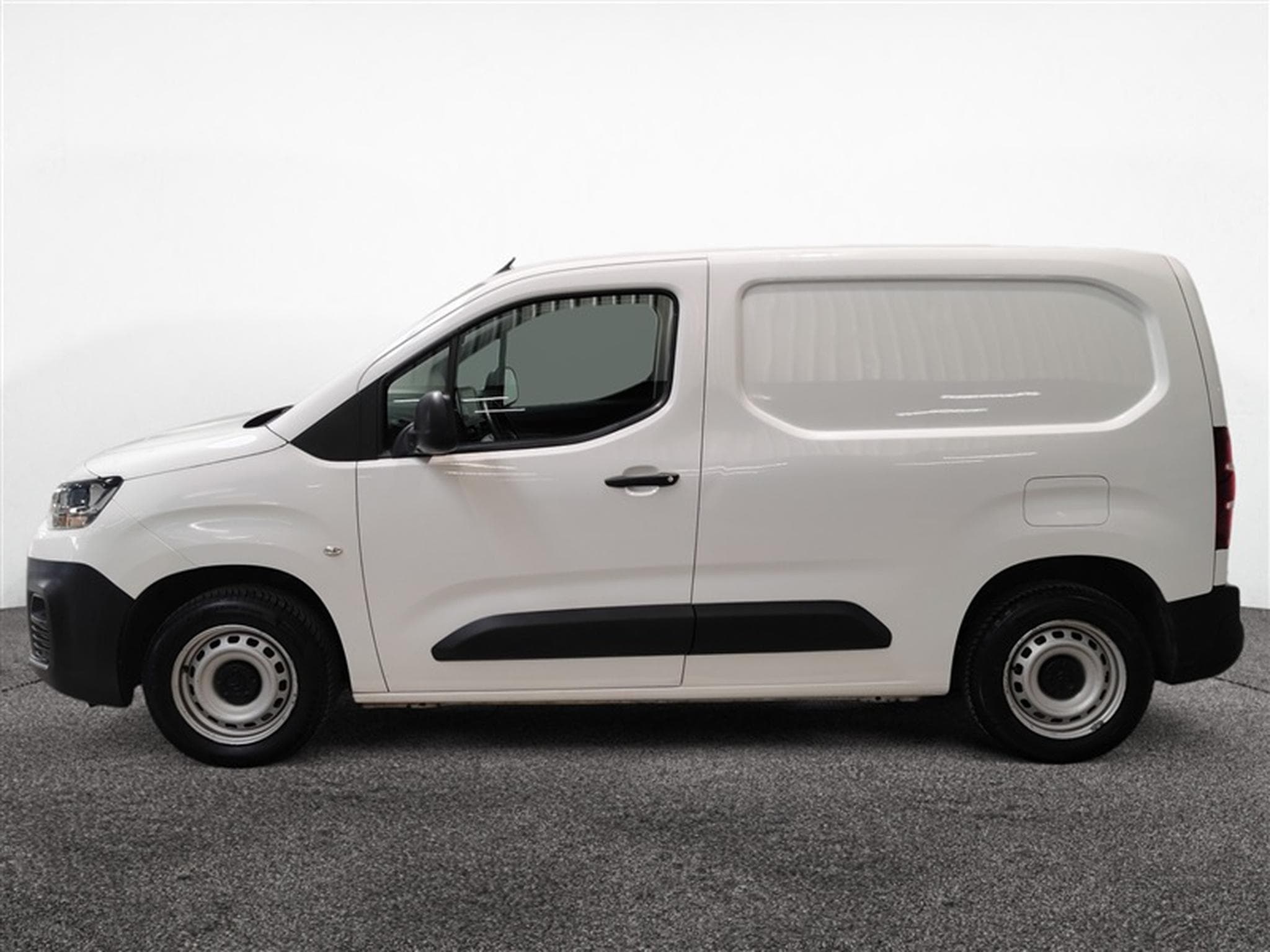 Citroen Berlingo 1.2 PureTech 110cv M NAVI / CARPLAY / CAMERA (2021) - Photo 3
