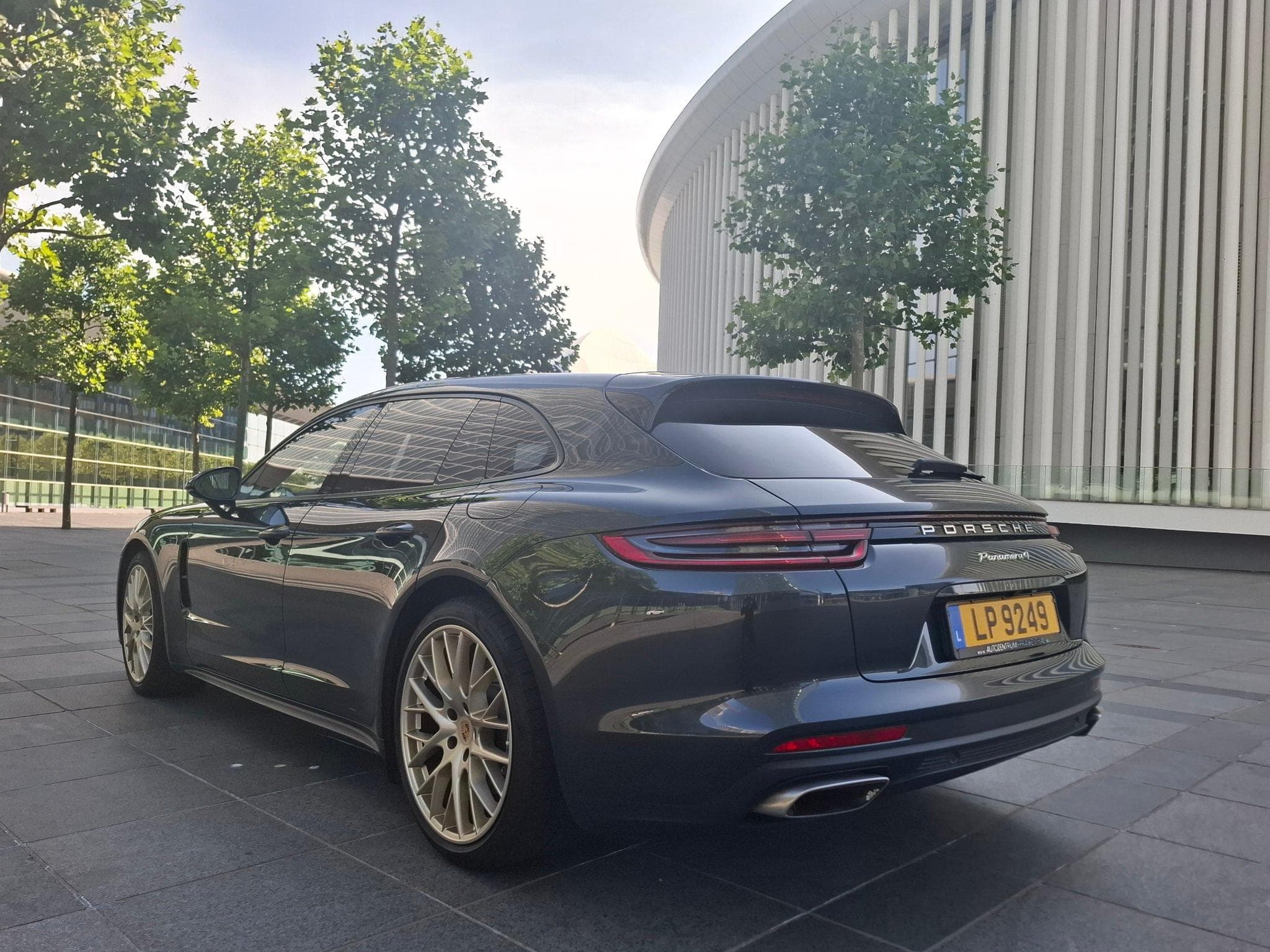 Porsche Panamera 4E Sport Turismo (2020) - Photo 1