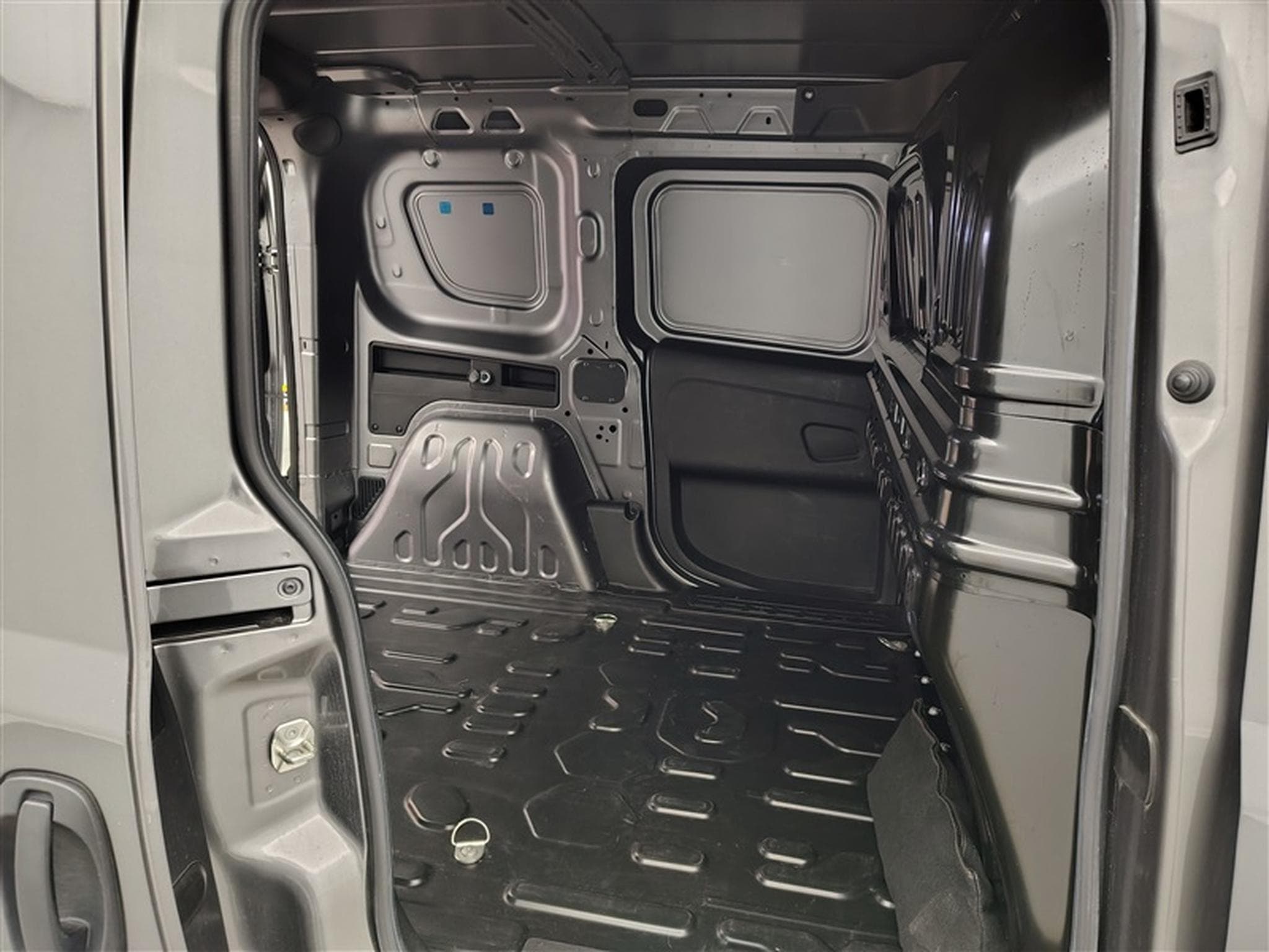 Fiat Doblo 1.6 MJET L1 Cargo 3PL *NAVI/CARPLAY/CAMERA/PDC* (2023) - Photo 13