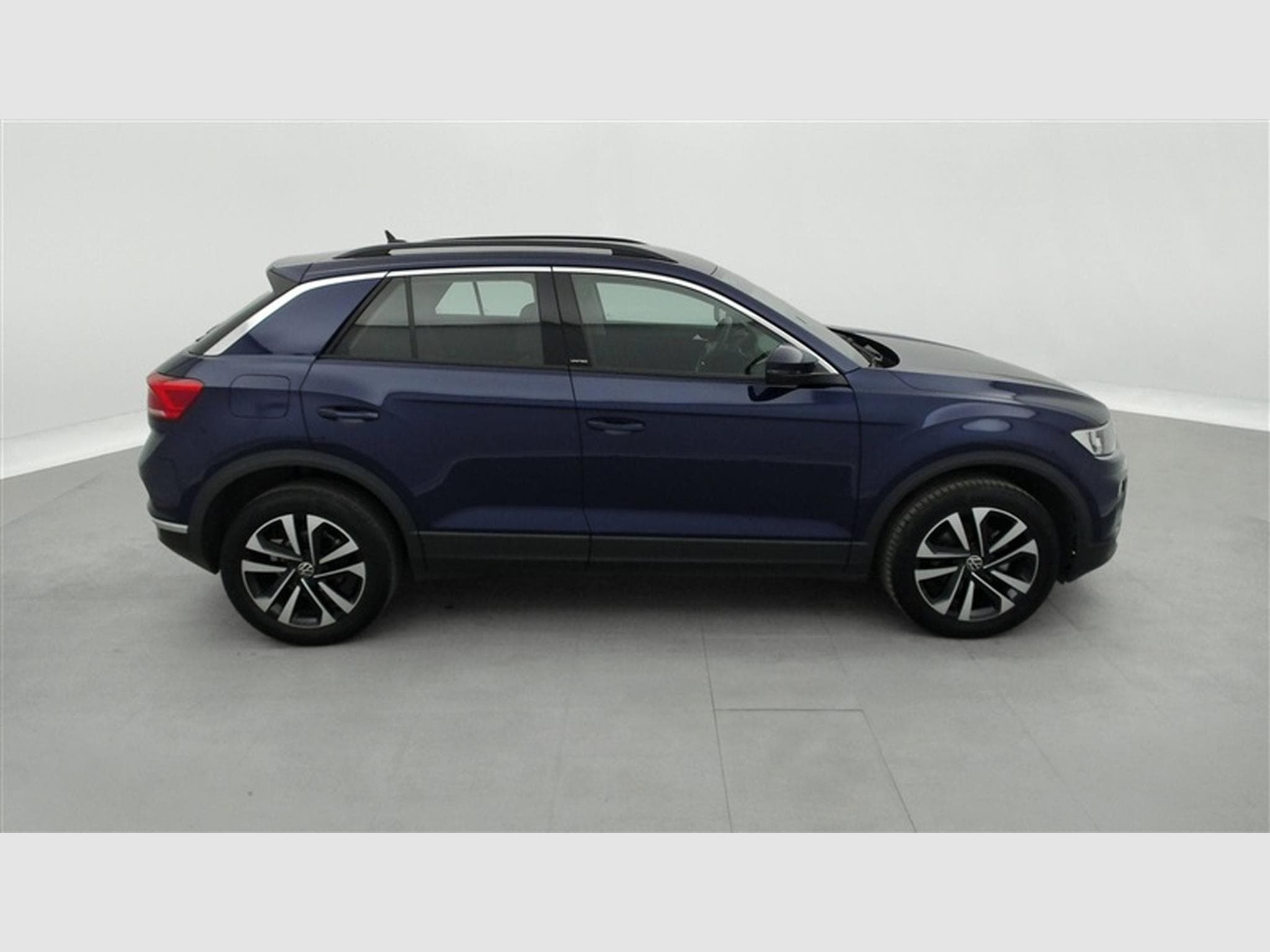 VW T-Roc 1.0 TSI United CARPLAY/CAMERA/SIEGES CH/FULL LED/JA 17" (2021) - Photo 24