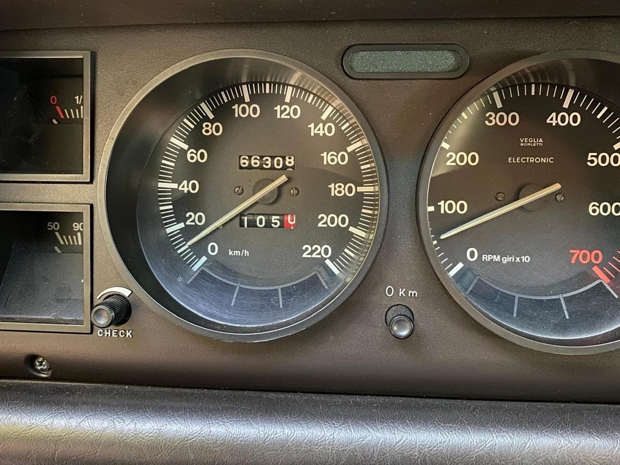 Lancia Gamma 2500 (1981) - Photo 8