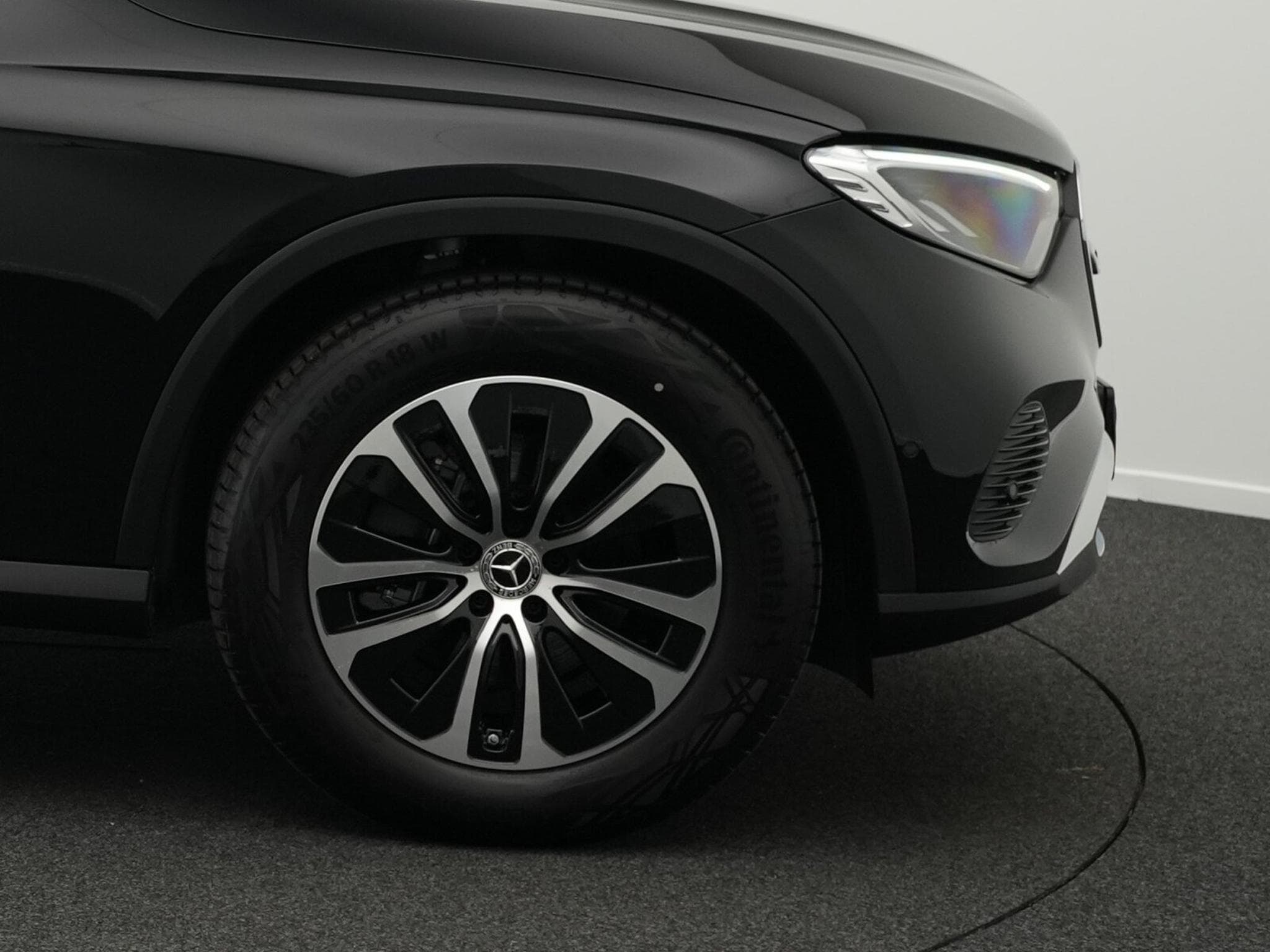 Mercedes GLC 200 d 4MATIC AVANTGARDE Advanced/Navi/AHK. (2025) - Photo 8