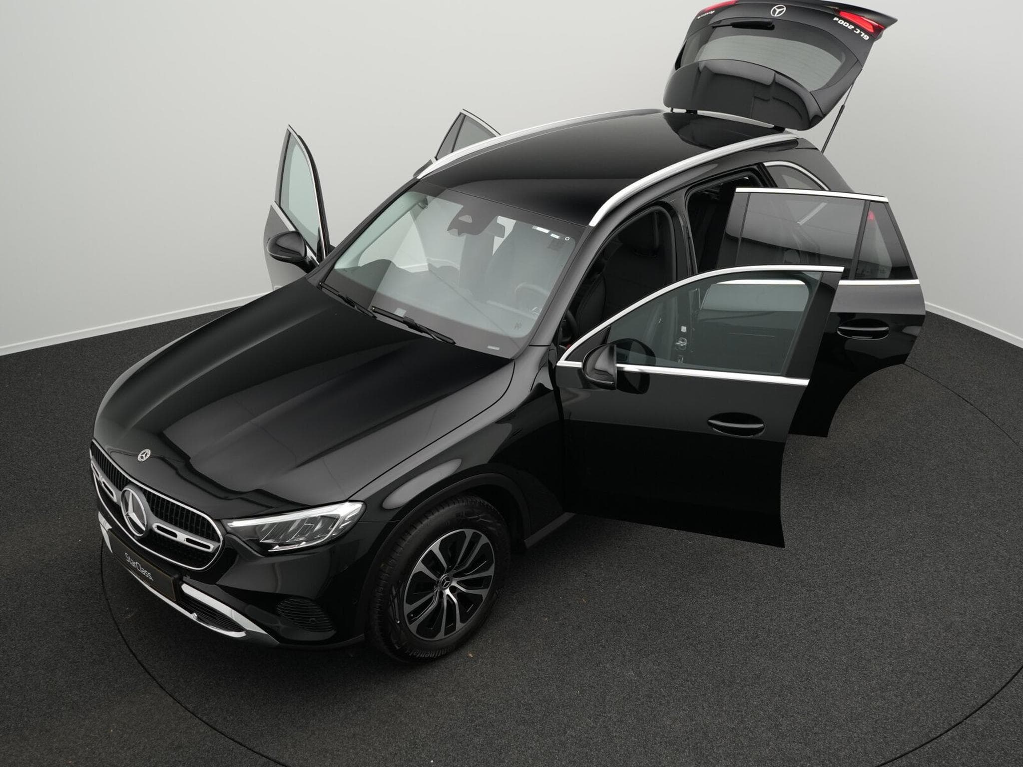 Mercedes GLC 200 d 4MATIC AVANTGARDE Advanced/Navi/AHK. (2025) - Photo 14