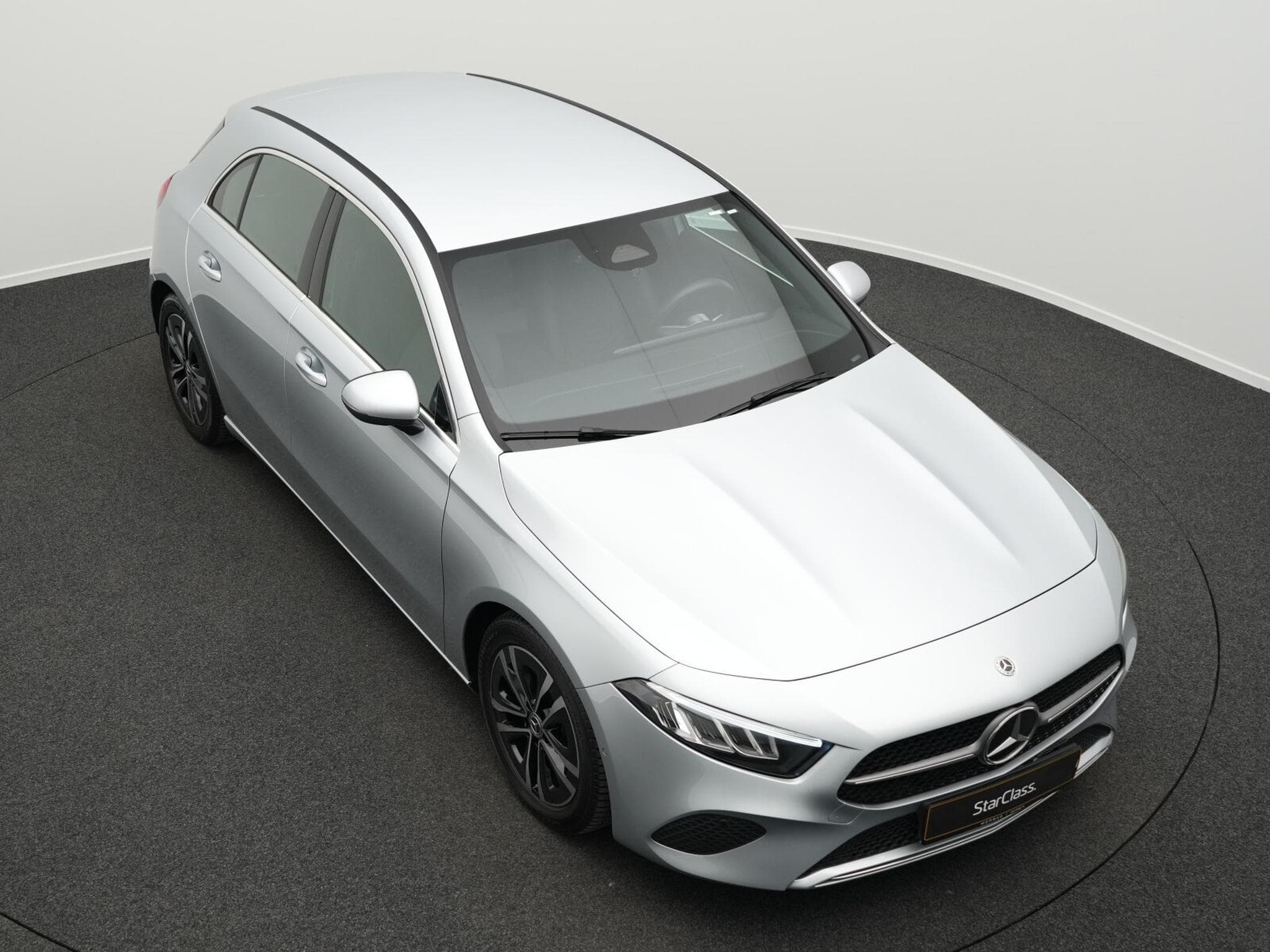 Mercedes A 180 d Progressive LED+Kamera+MBUX+Apple (2024) - Photo 12