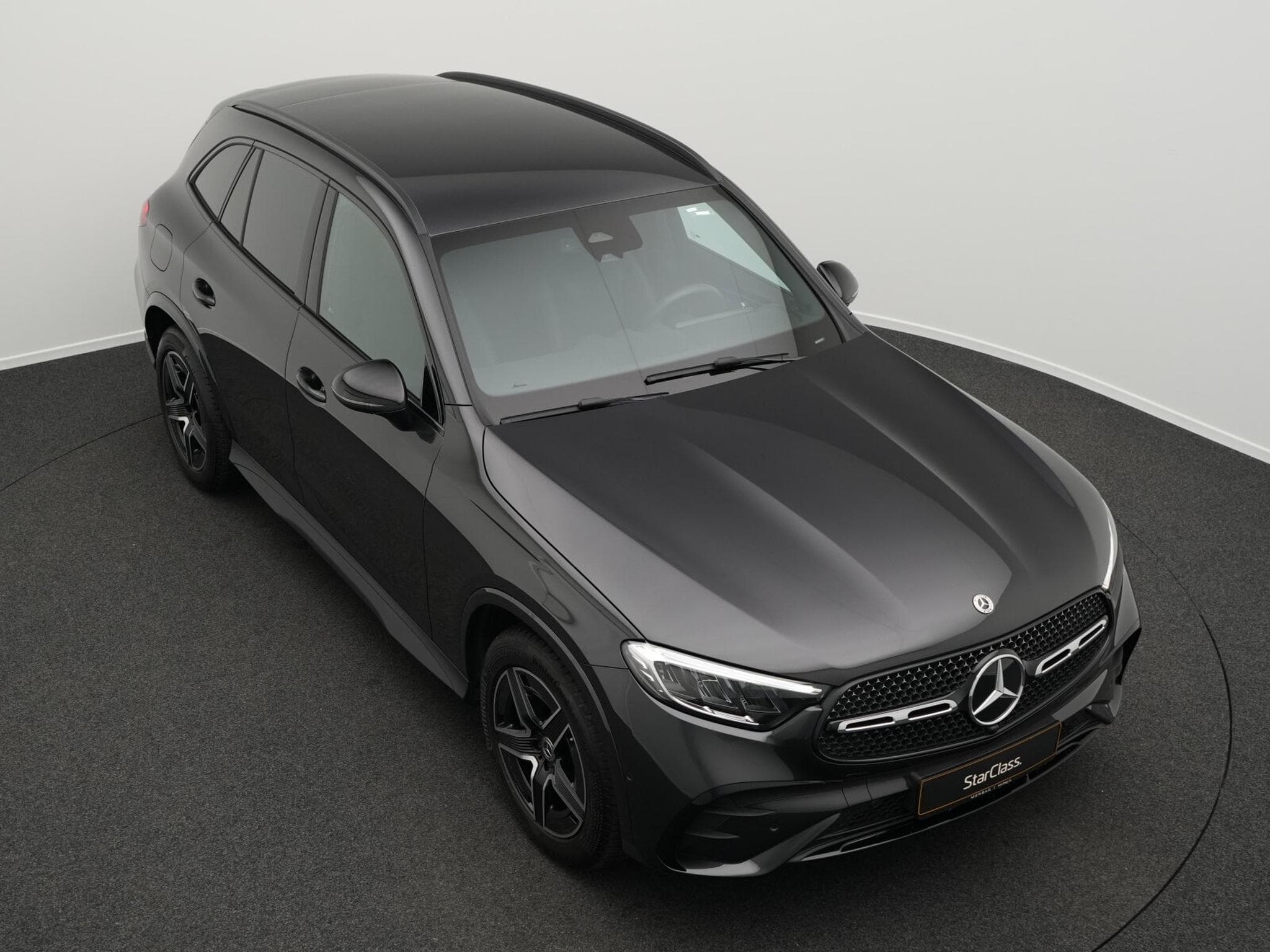 Mercedes GLC 300 d 4M AMG-Line LED+Kamera+AHK+Night+Memo (2025) - Photo 12