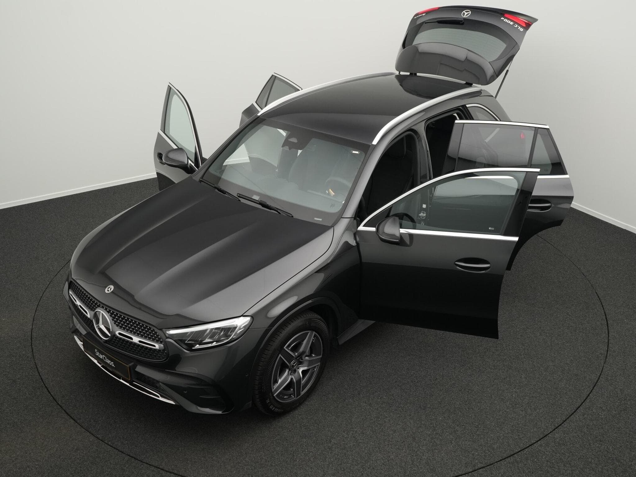 Mercedes GLC 300 d 4M AMG-Line LED+Kamera+Memo+19"+AHK (2025) - Photo 14